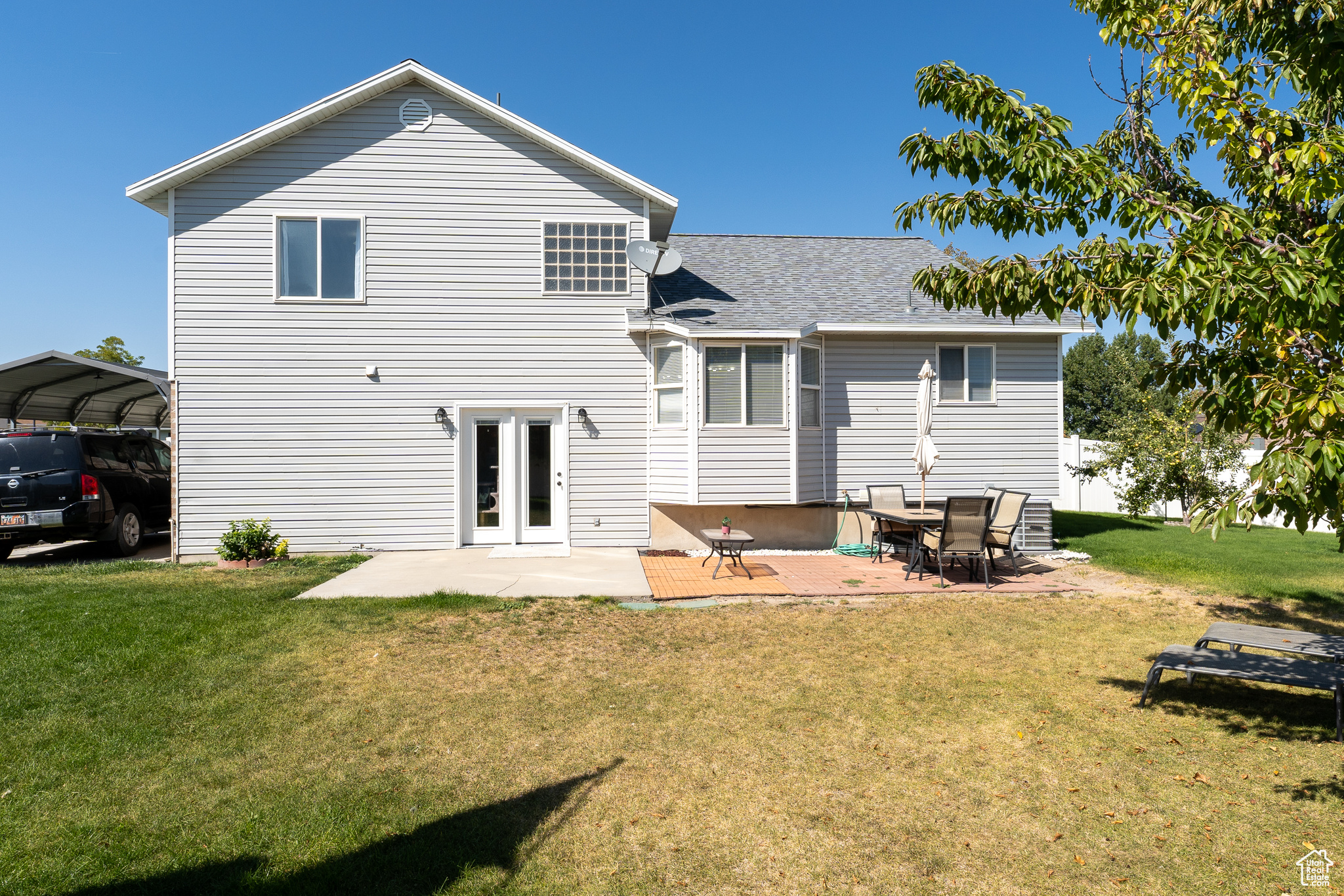 4961 W SWAN HILL CV
