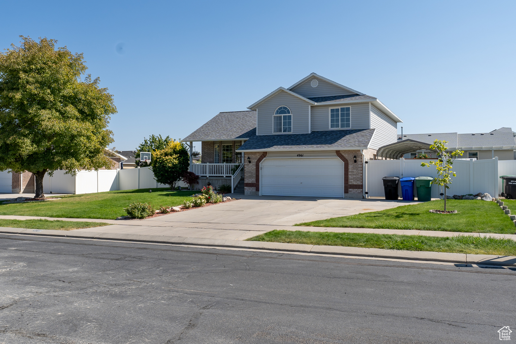 4961 W SWAN HILL CV