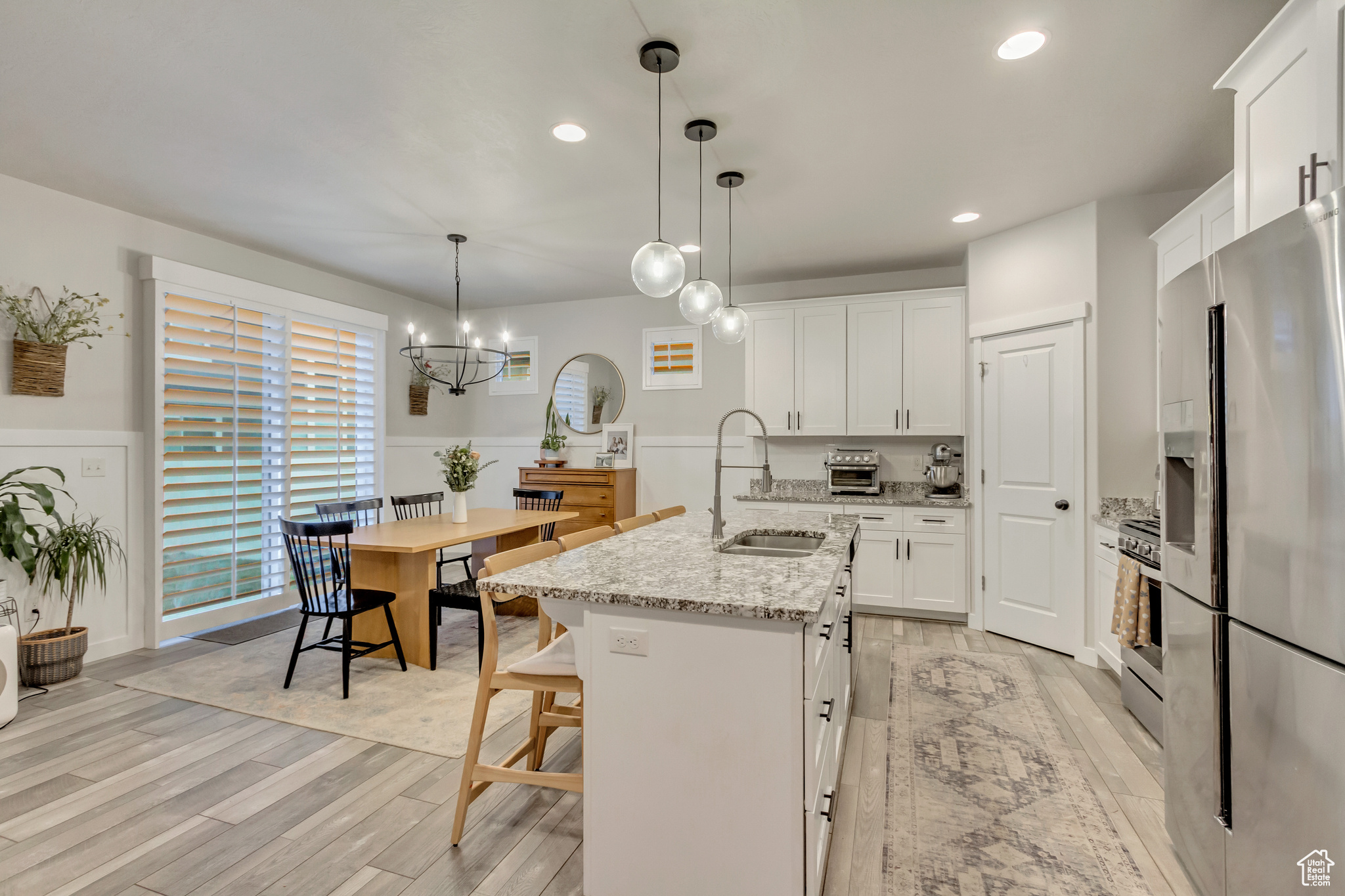 938 W MCKENNA RD