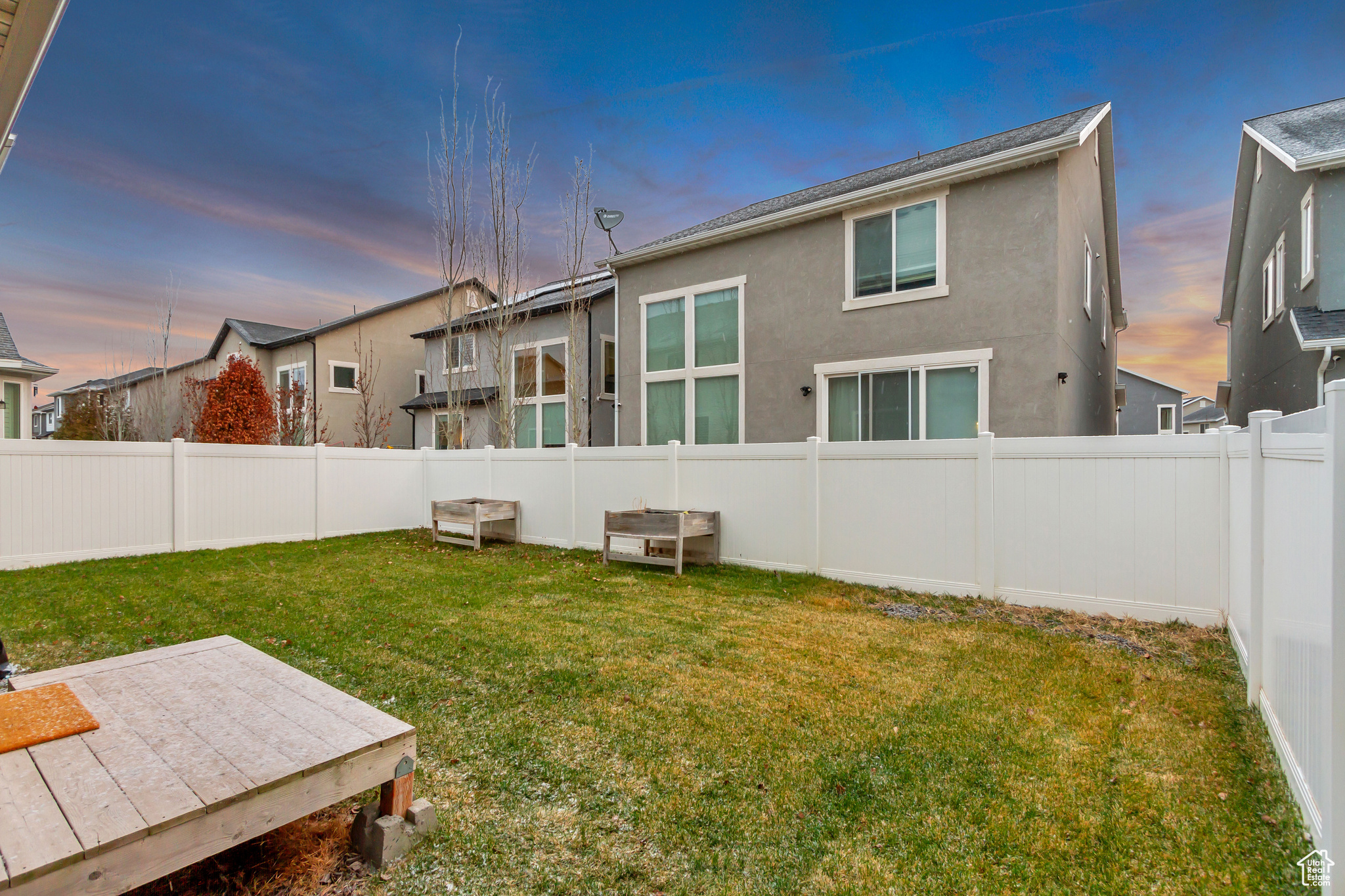 938 W MCKENNA RD