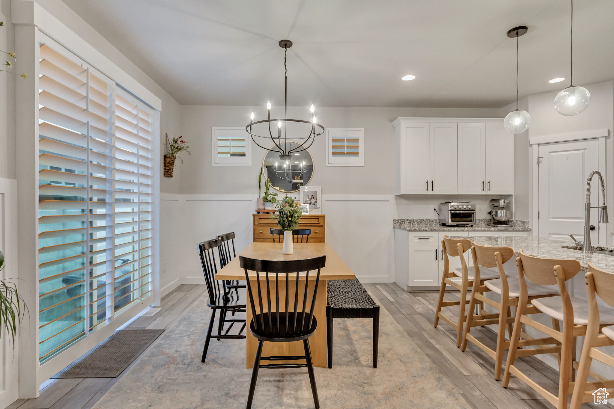 938 W MCKENNA RD