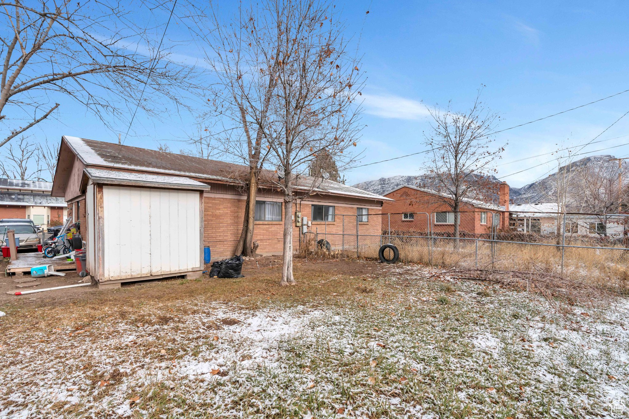685 W 1850 N