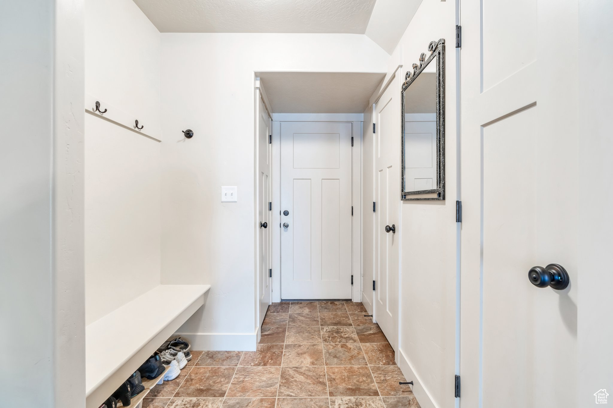 1311 WESTBRIDGE CIR