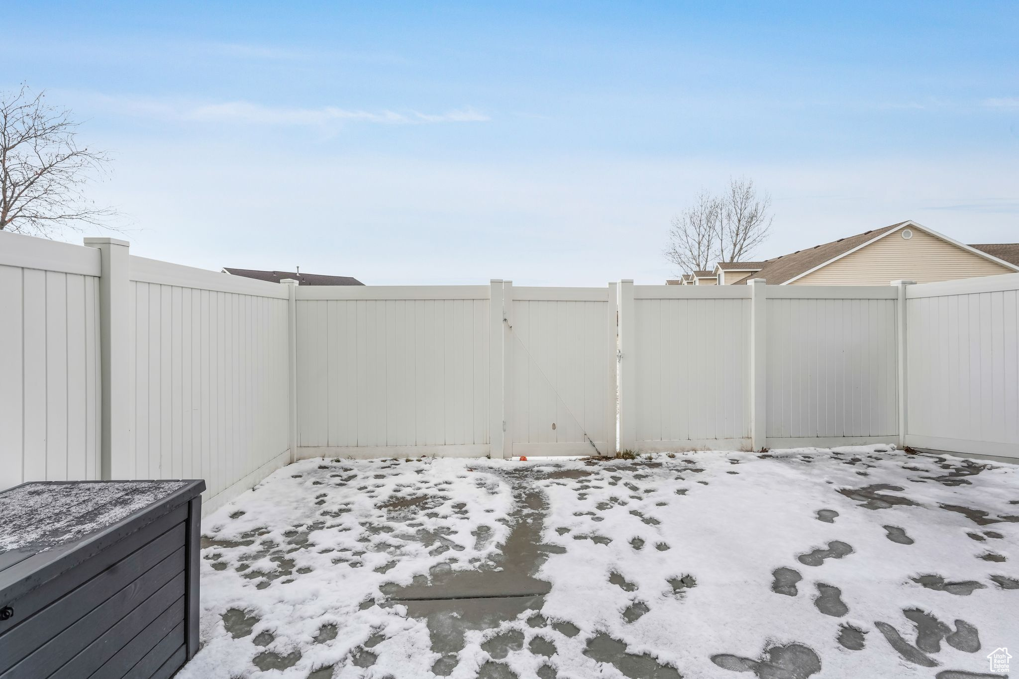 1109 N 2830 W