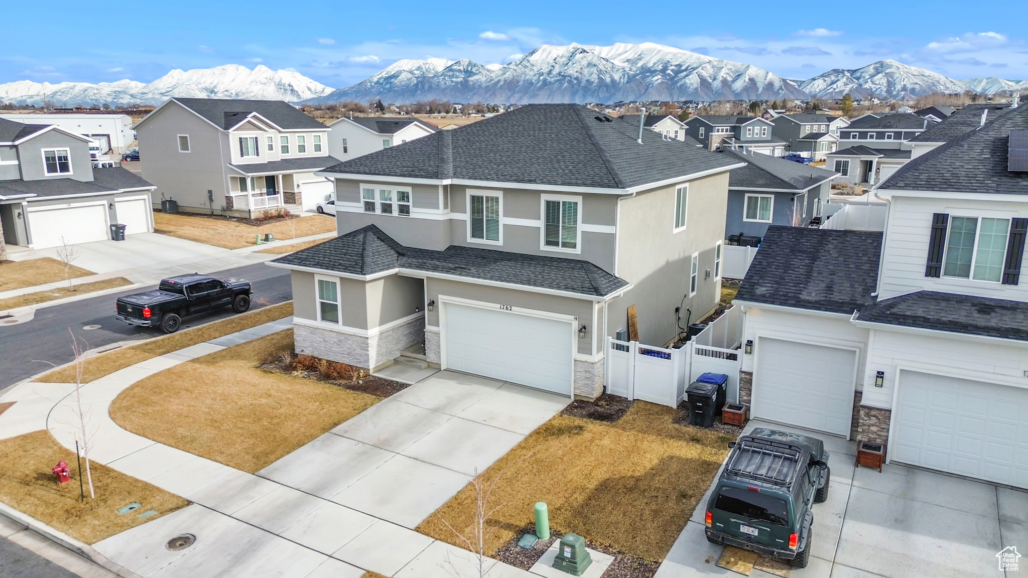 1762 N KILLDEER DR