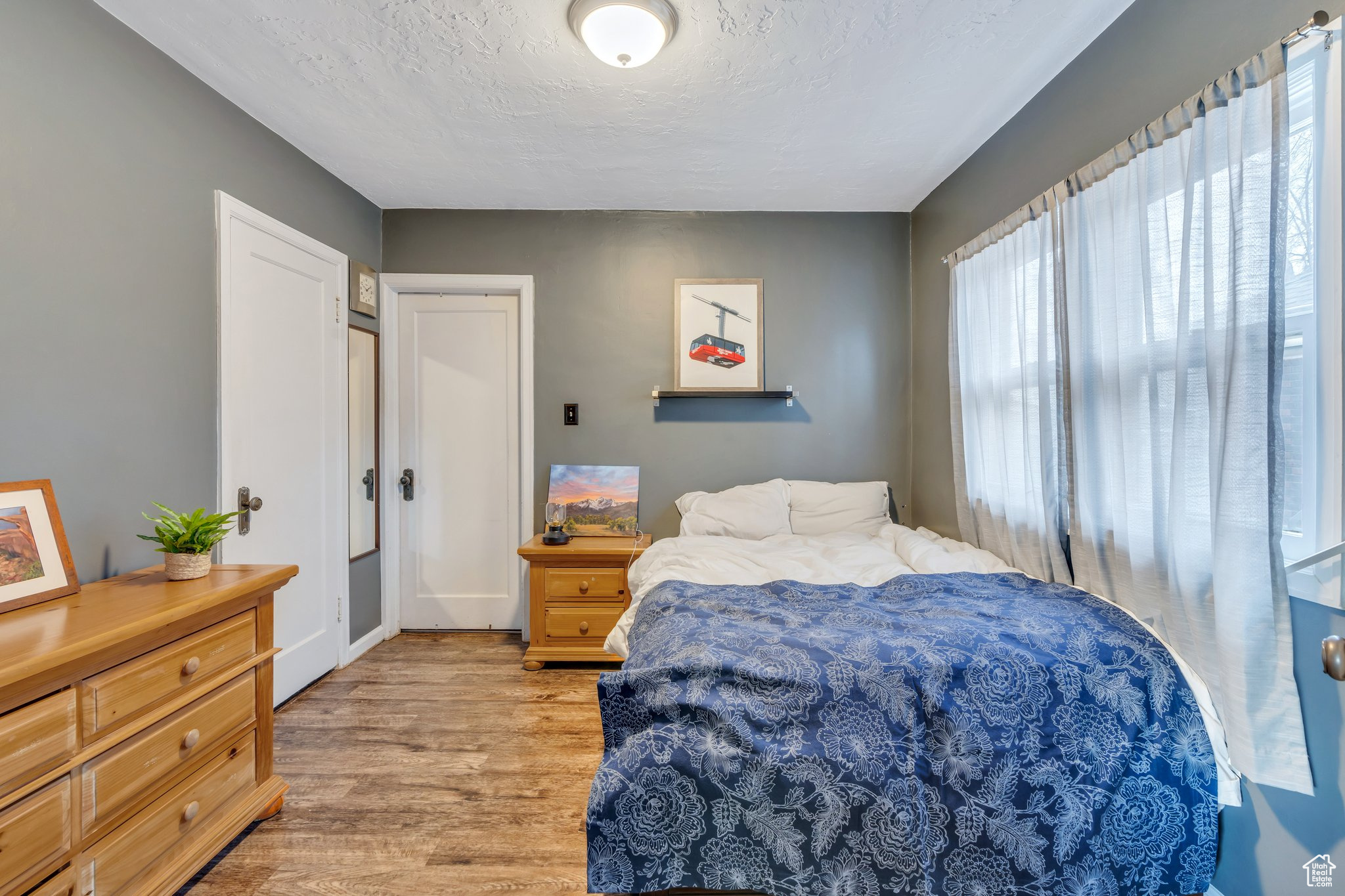159 E COATSVILLE AVE