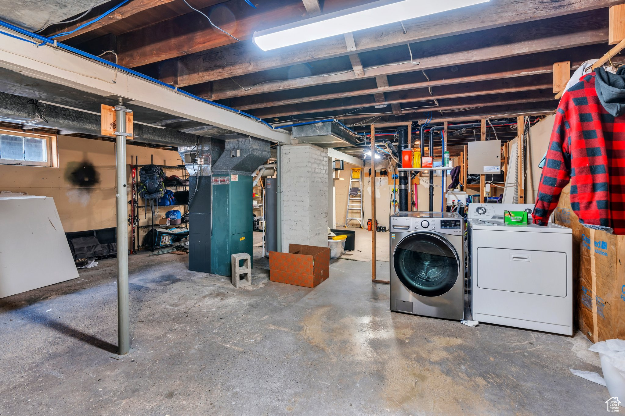 159 E COATSVILLE AVE