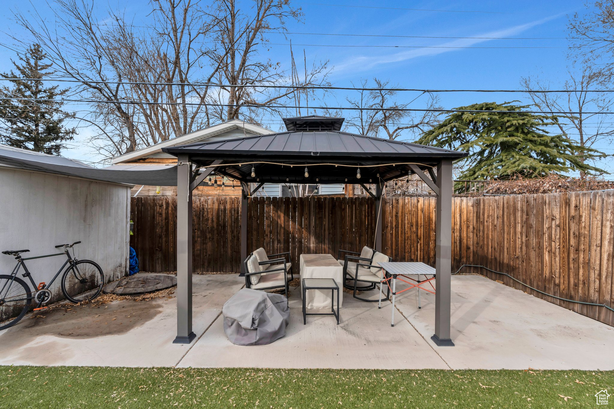 159 E COATSVILLE AVE