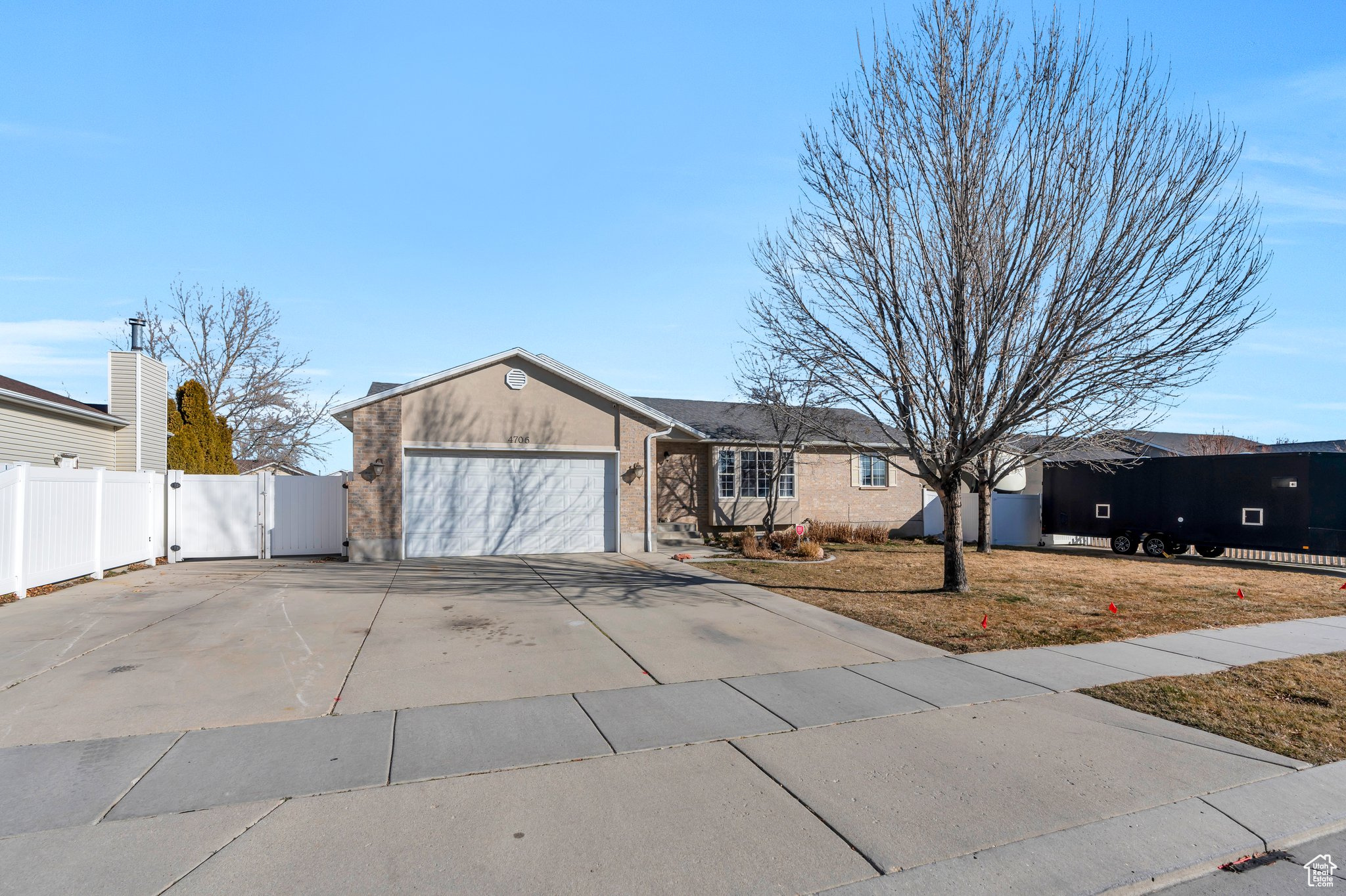 4706 W LONE VIEW CT