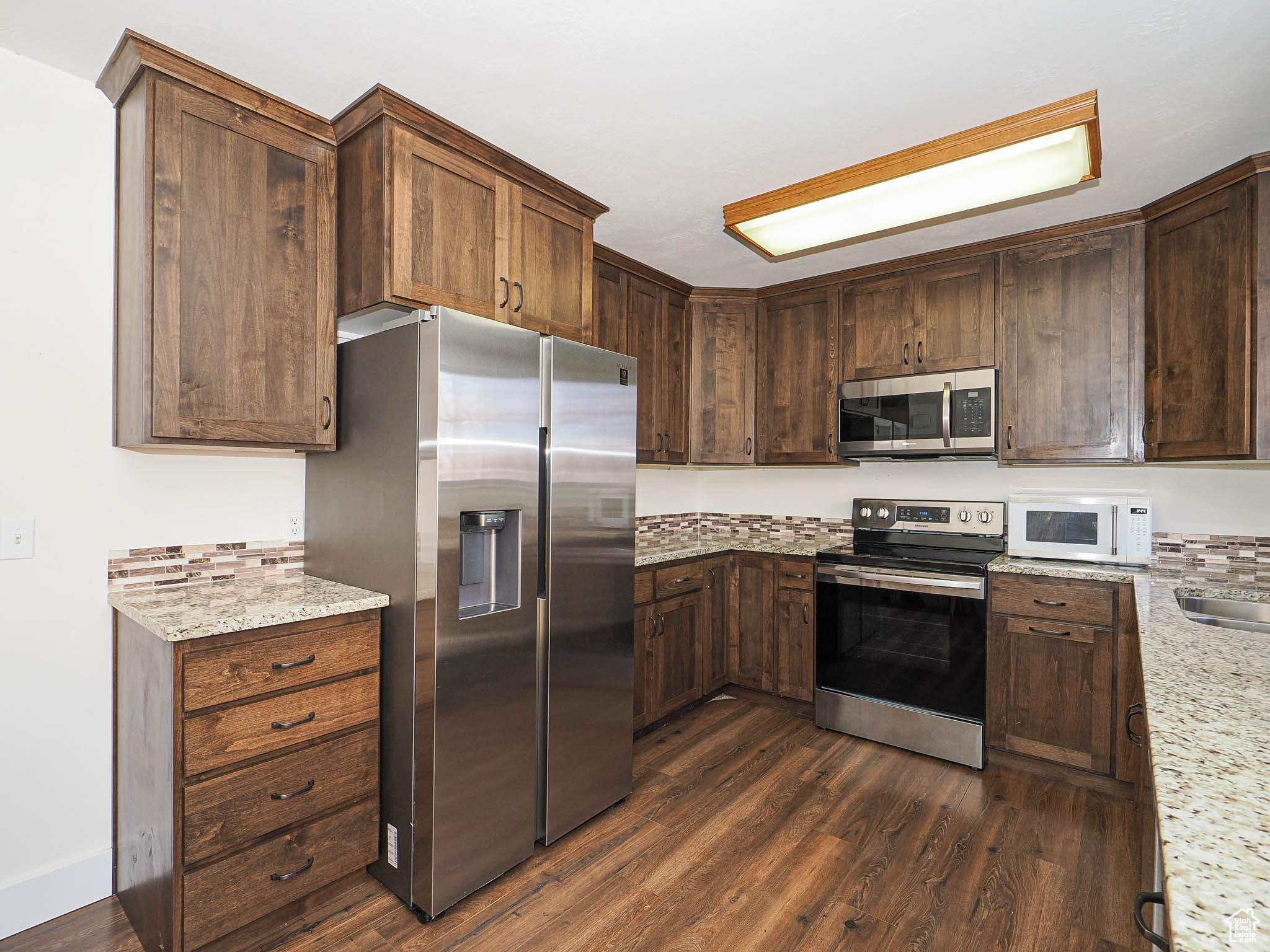 3086 DUKEWATER CIR