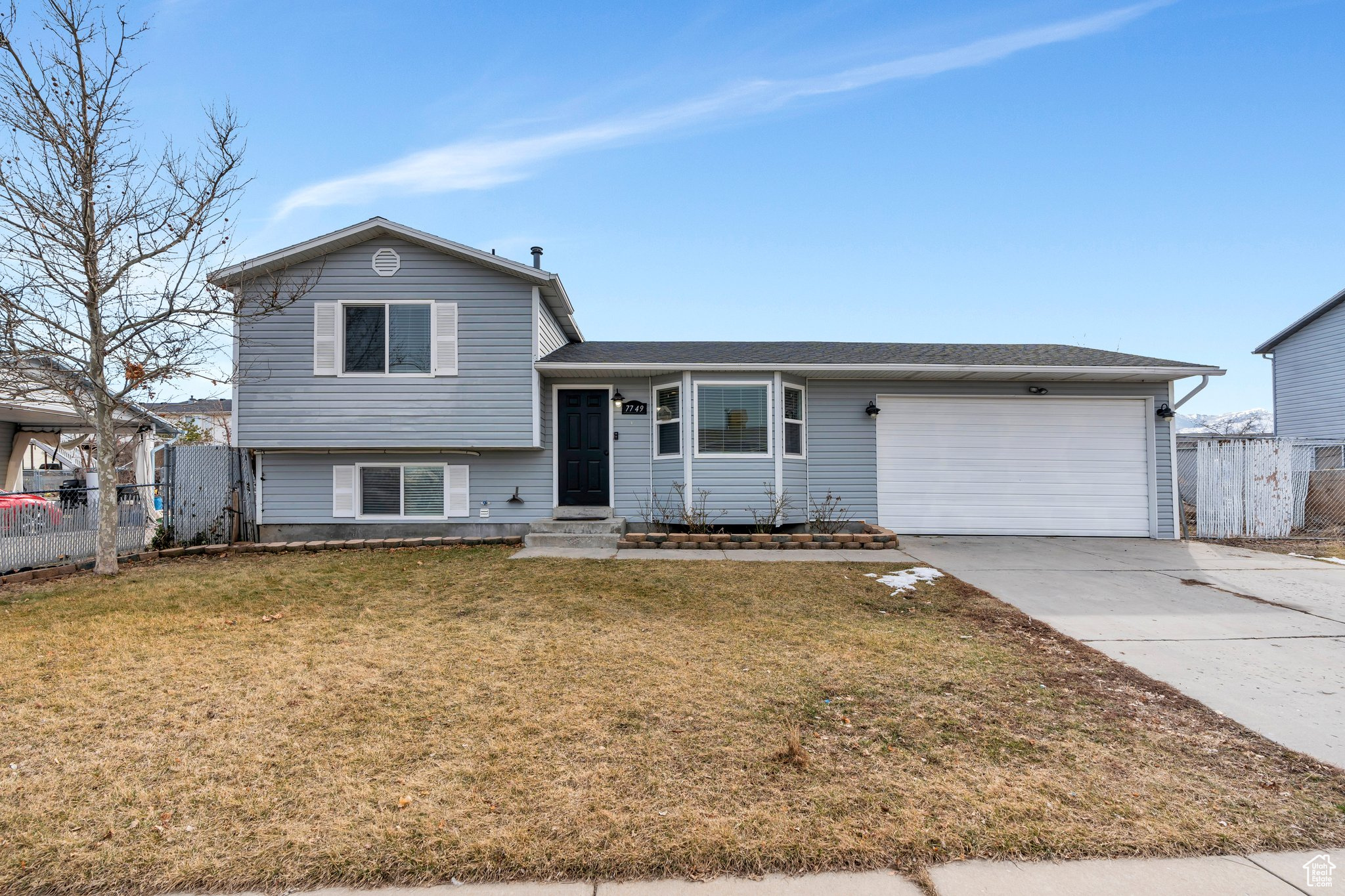 7749 W BRIDGTON DR