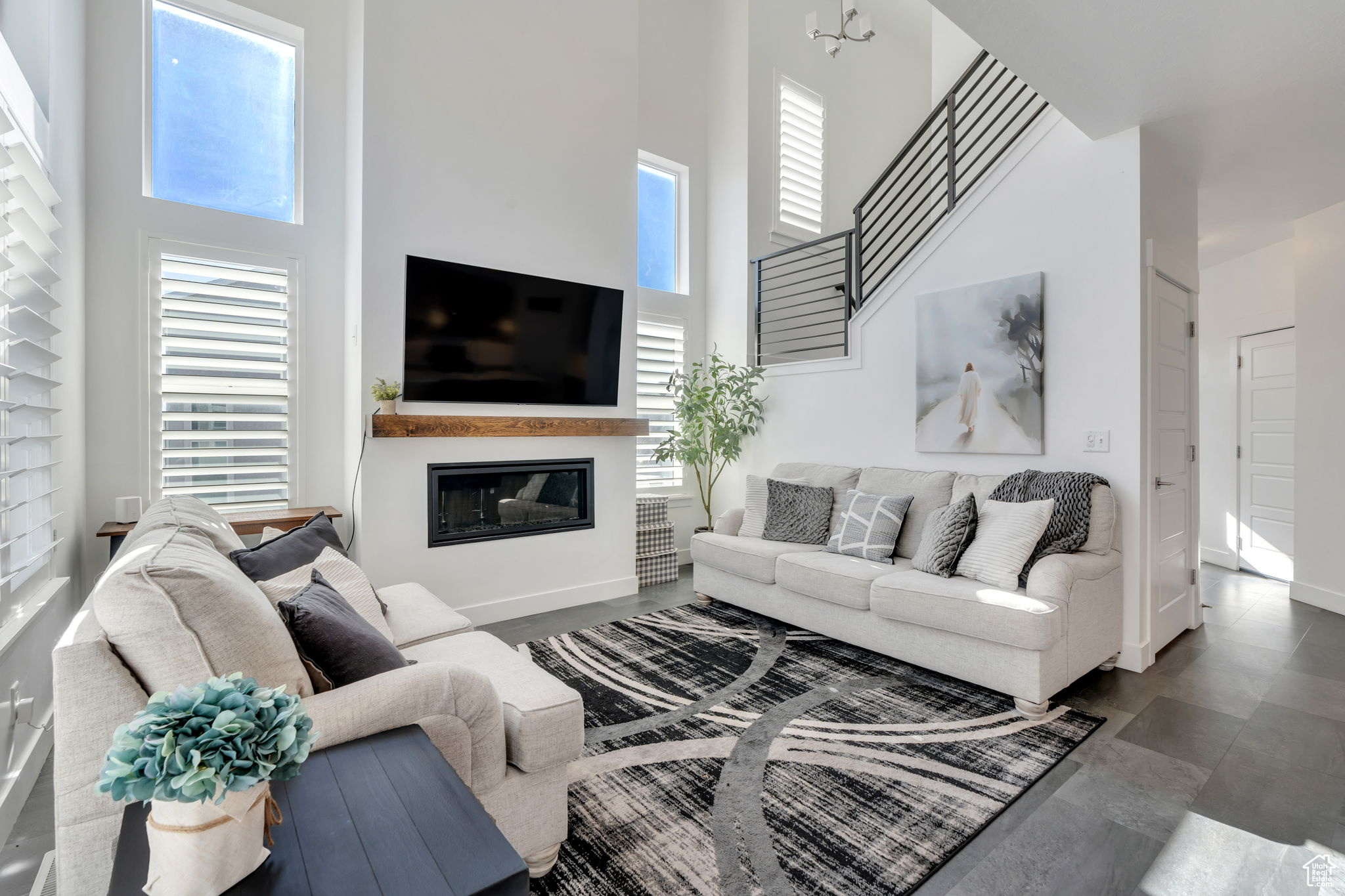 4324 W NASH LN