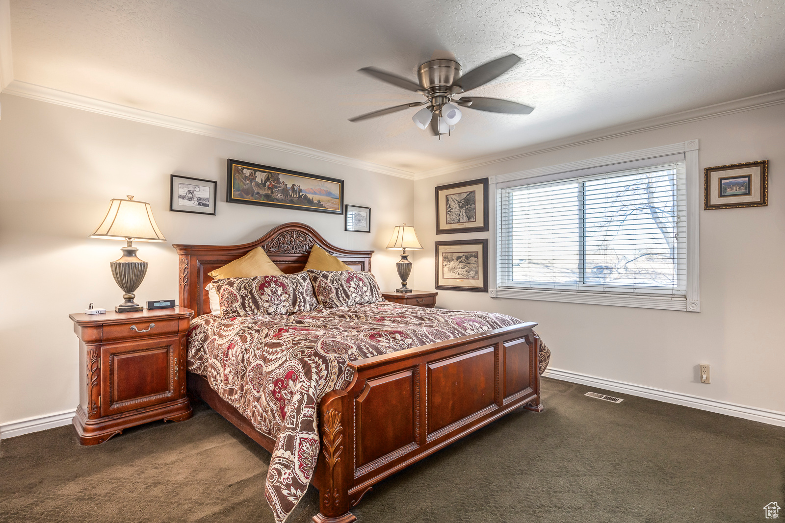 748 W WALDEN DR