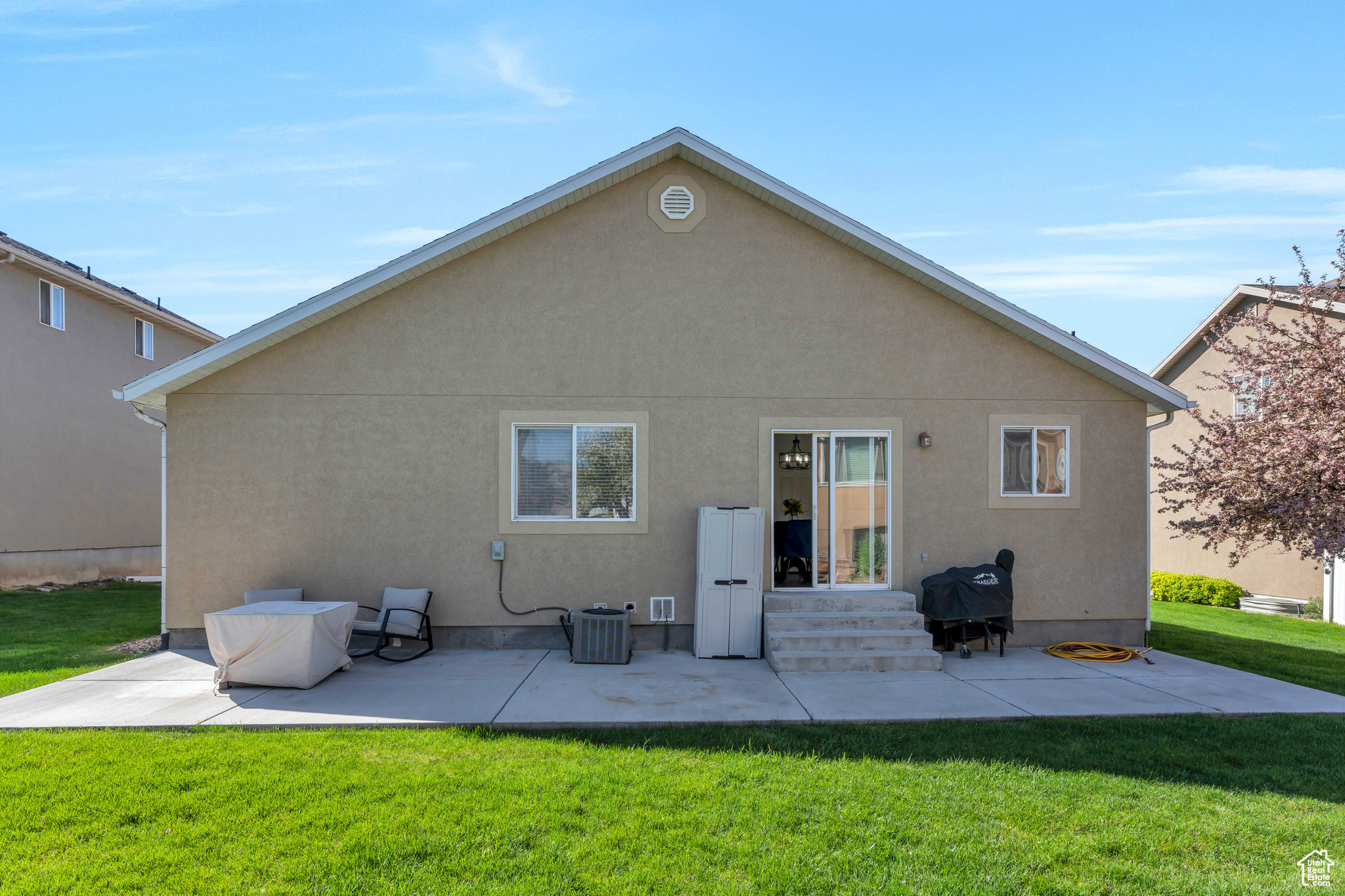 517 HARVEST MOON DR