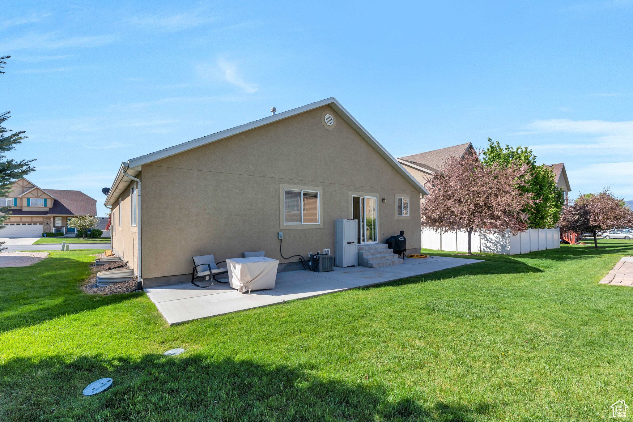 517 HARVEST MOON DR