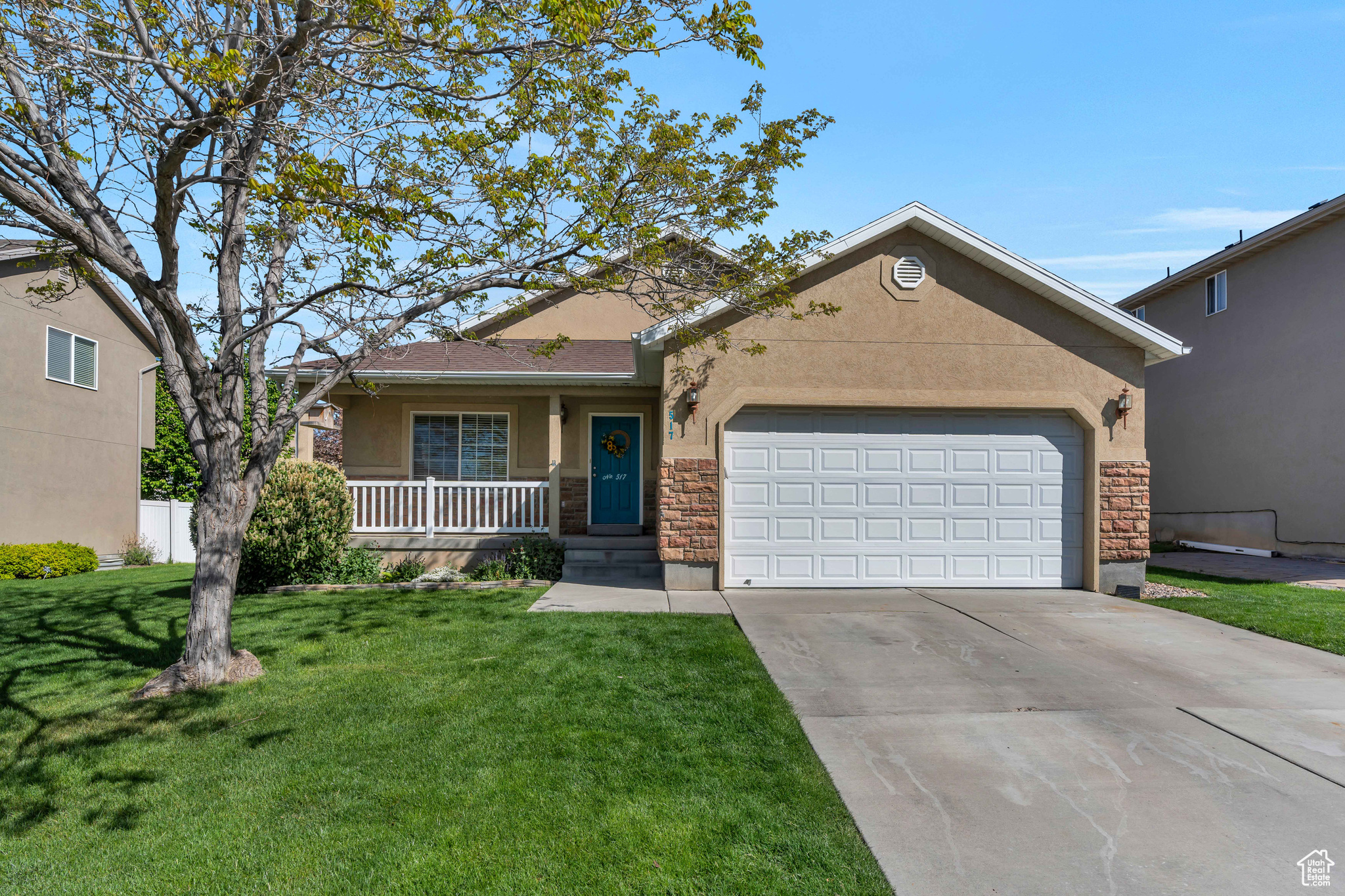 517 HARVEST MOON DR
