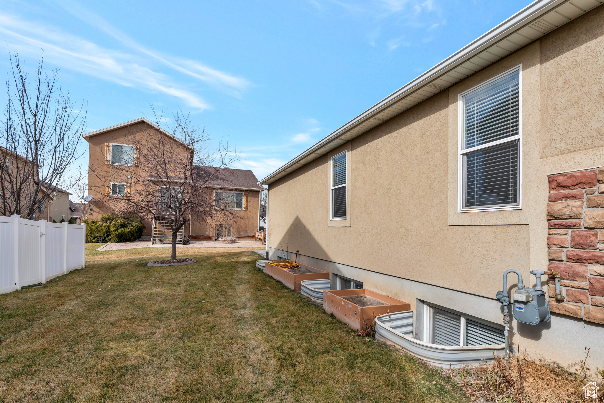 517 HARVEST MOON DR