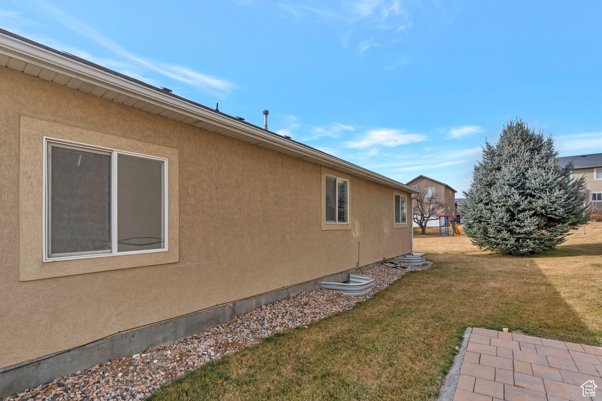 517 HARVEST MOON DR