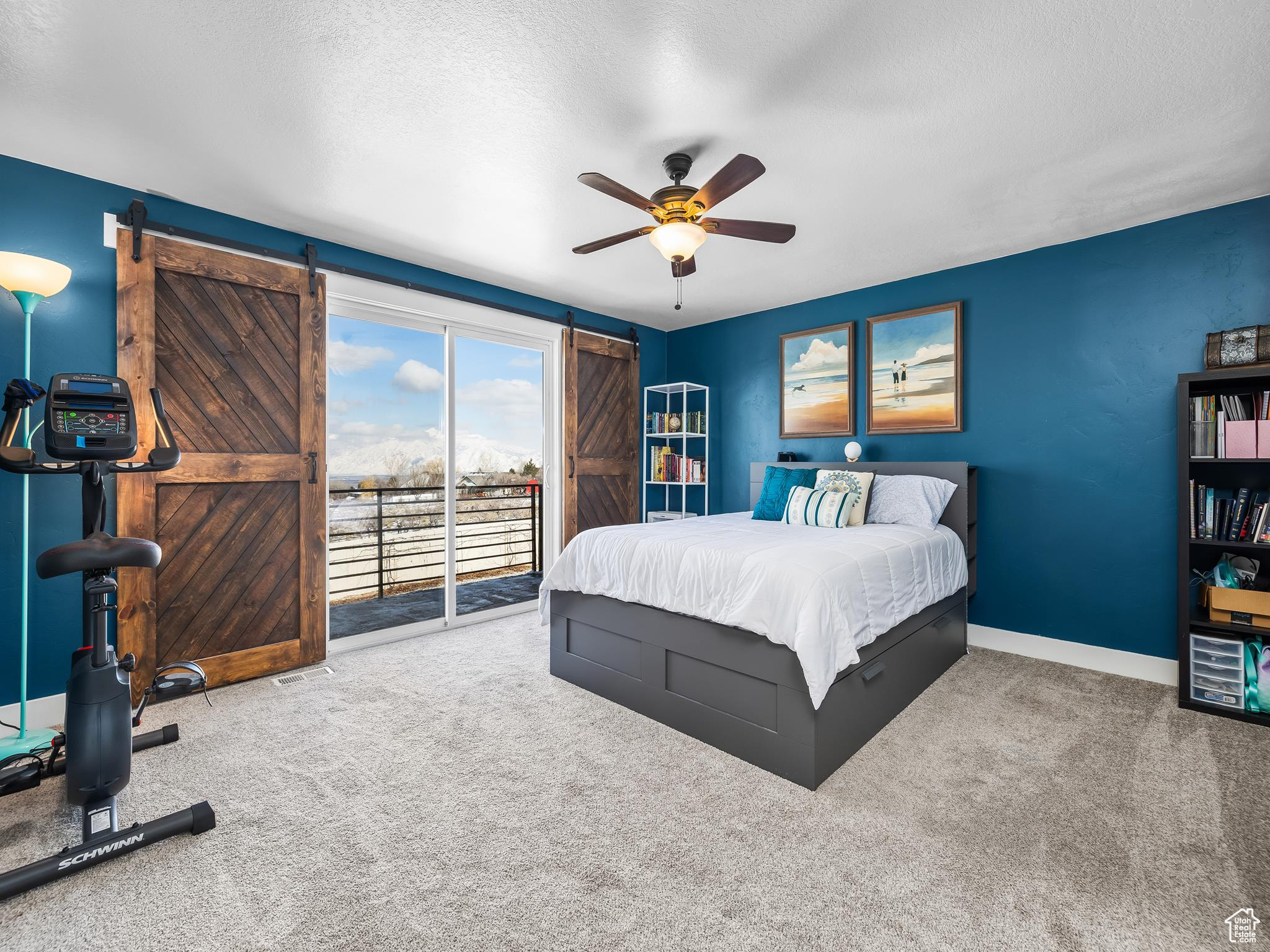 379 E SALEM HILLS DR
