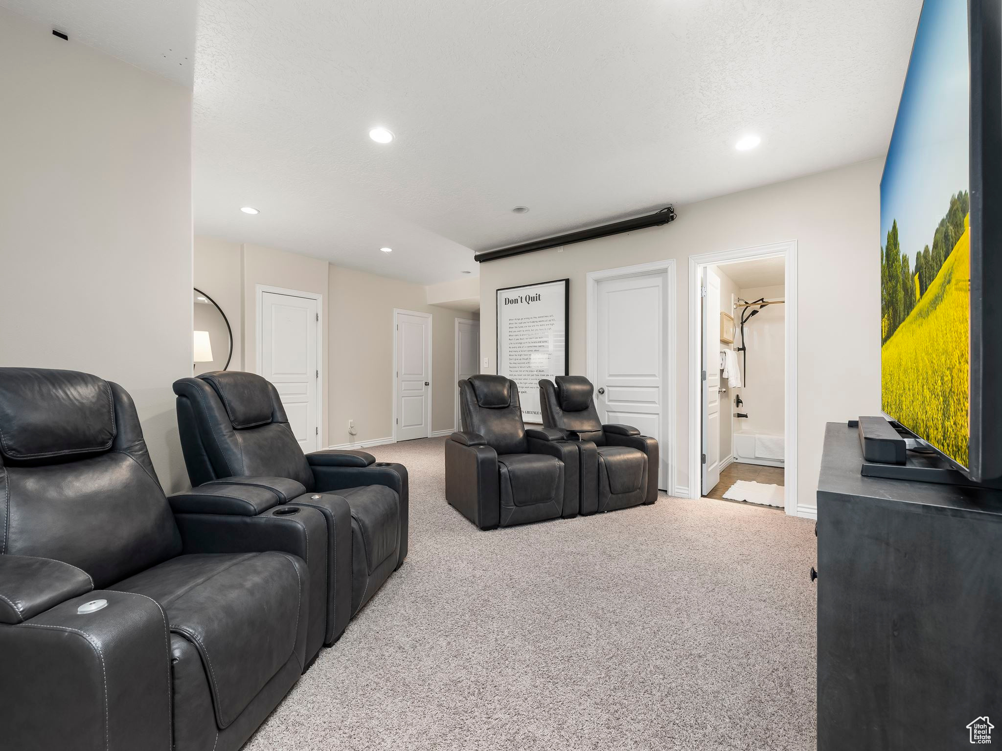 8952 N COTTAGE CANYON DR