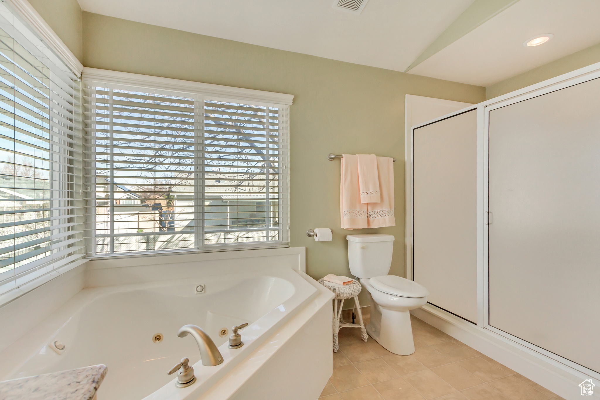 92 W CENTERVILLE COMMONS WAY