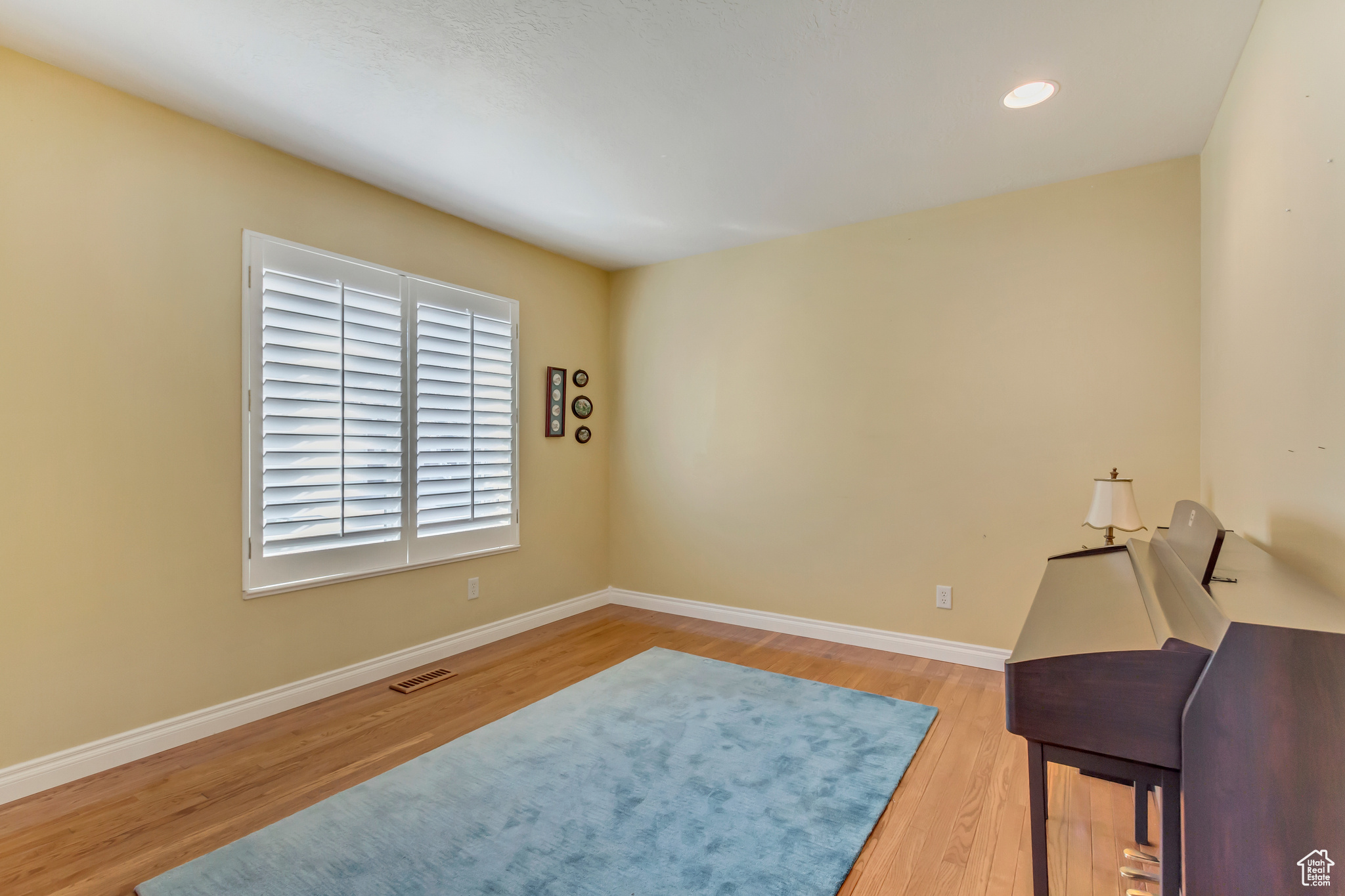 92 W CENTERVILLE COMMONS WAY