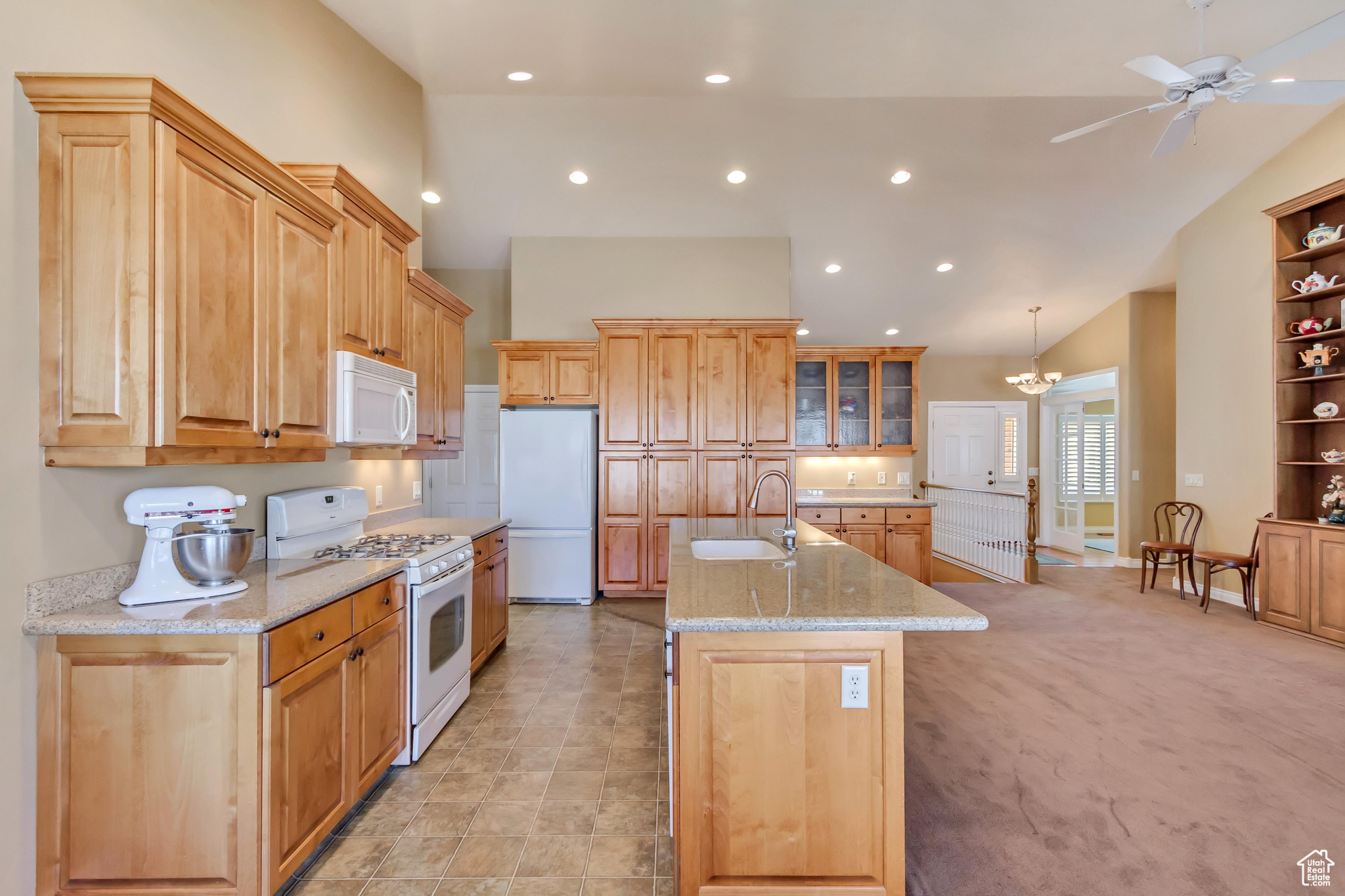 92 W CENTERVILLE COMMONS WAY
