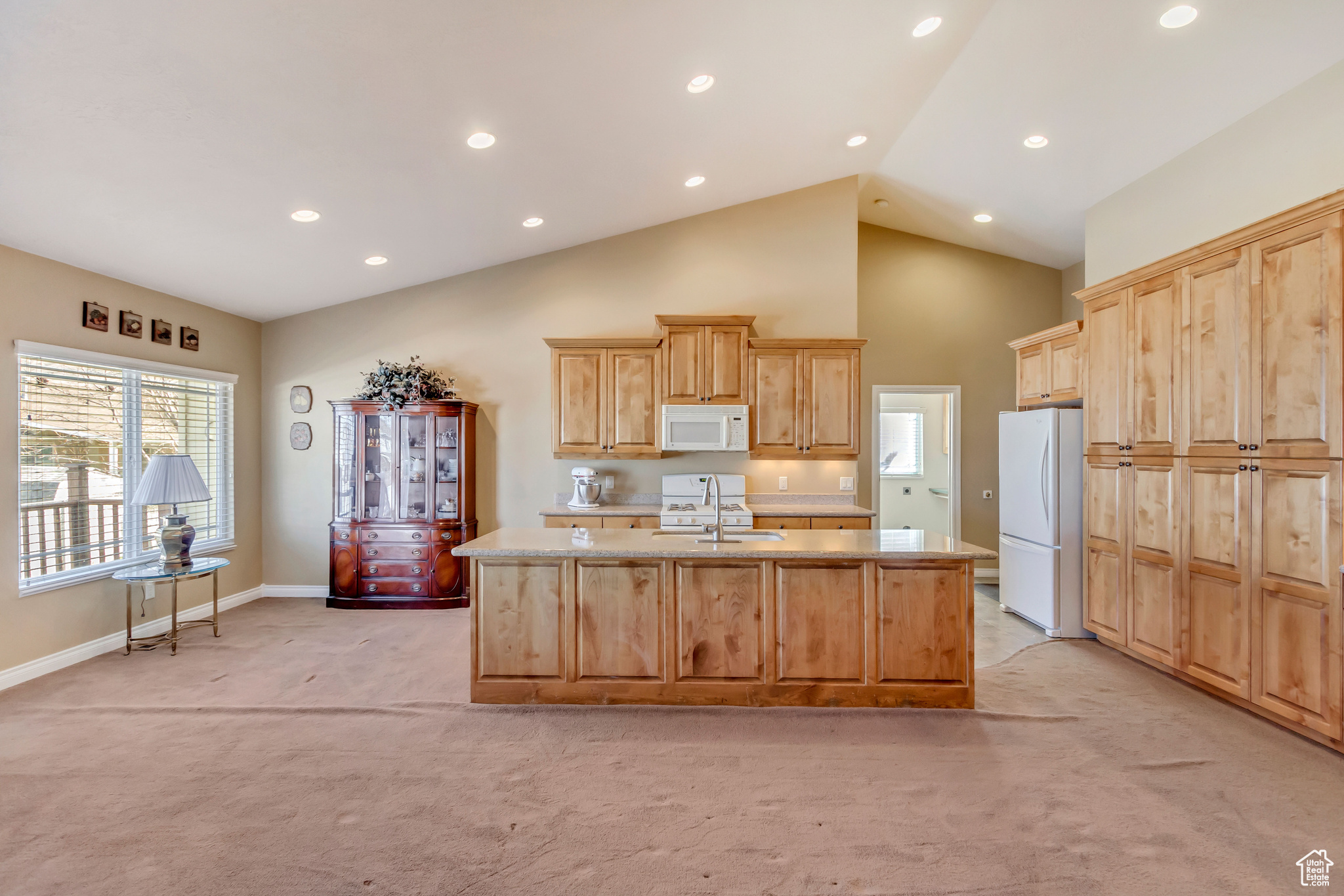 92 W CENTERVILLE COMMONS WAY