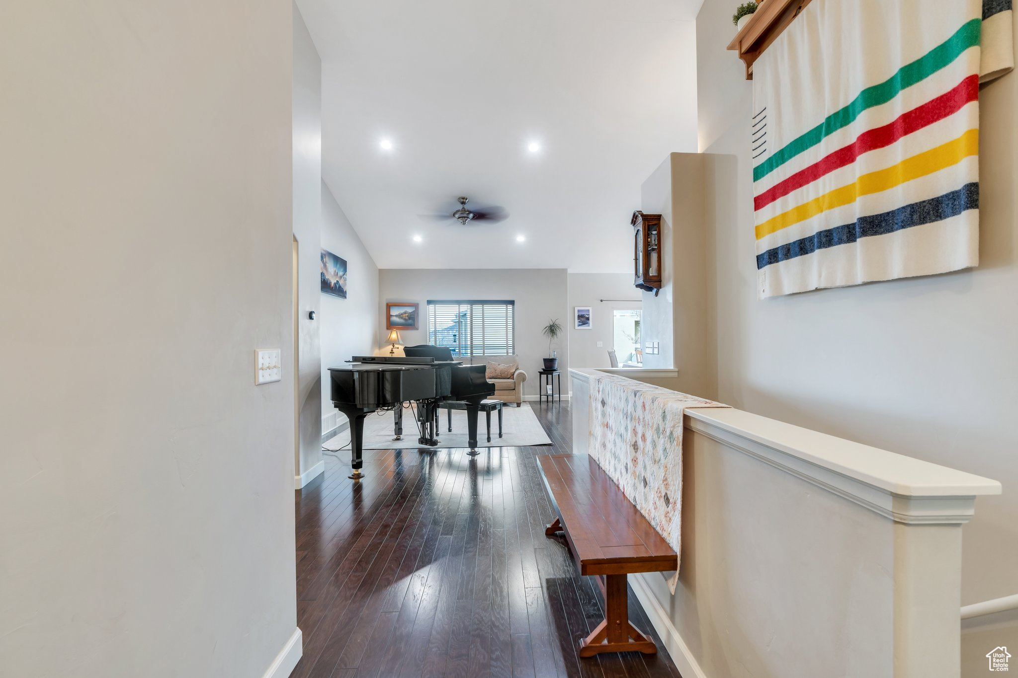 42 W CLEAR WATER DR DR