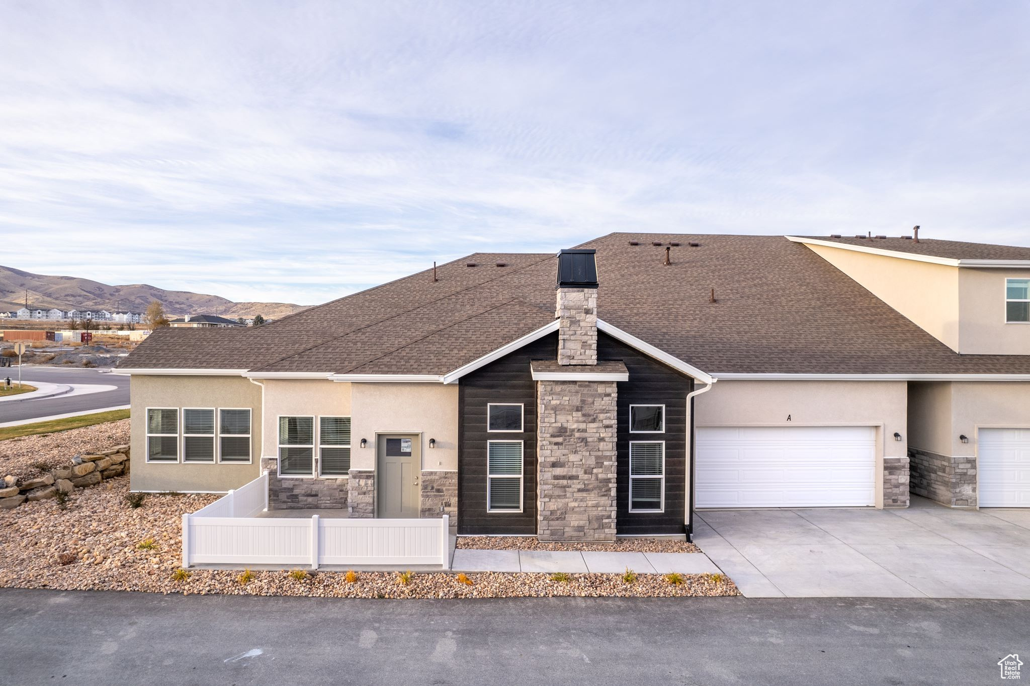 1502 N UTAH COTTAGE DR #A