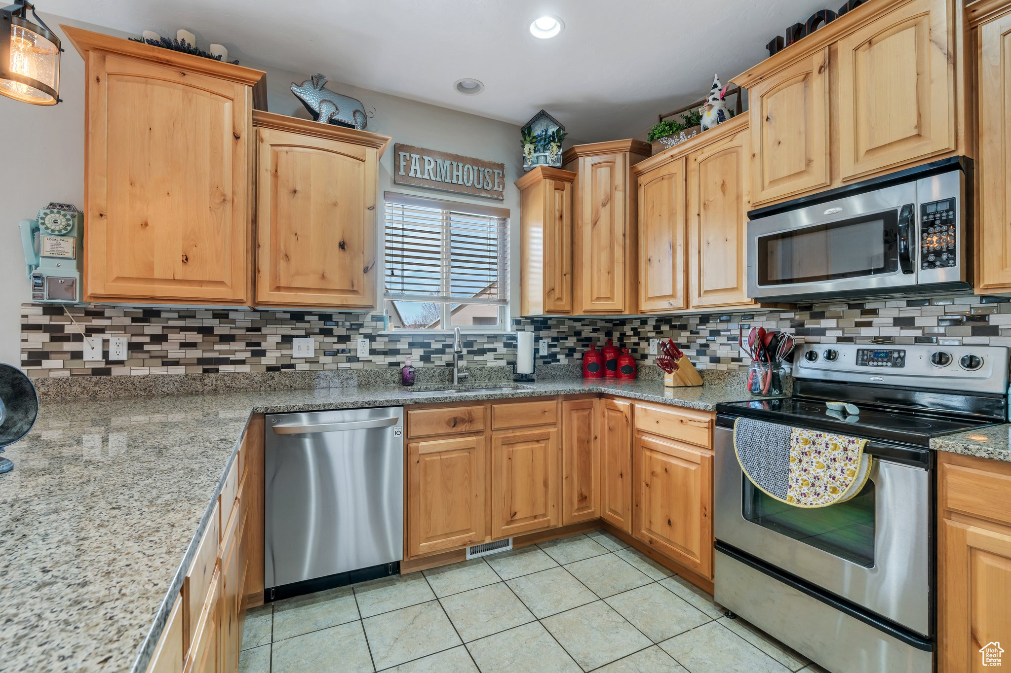 6304 W COPPER DUST LN