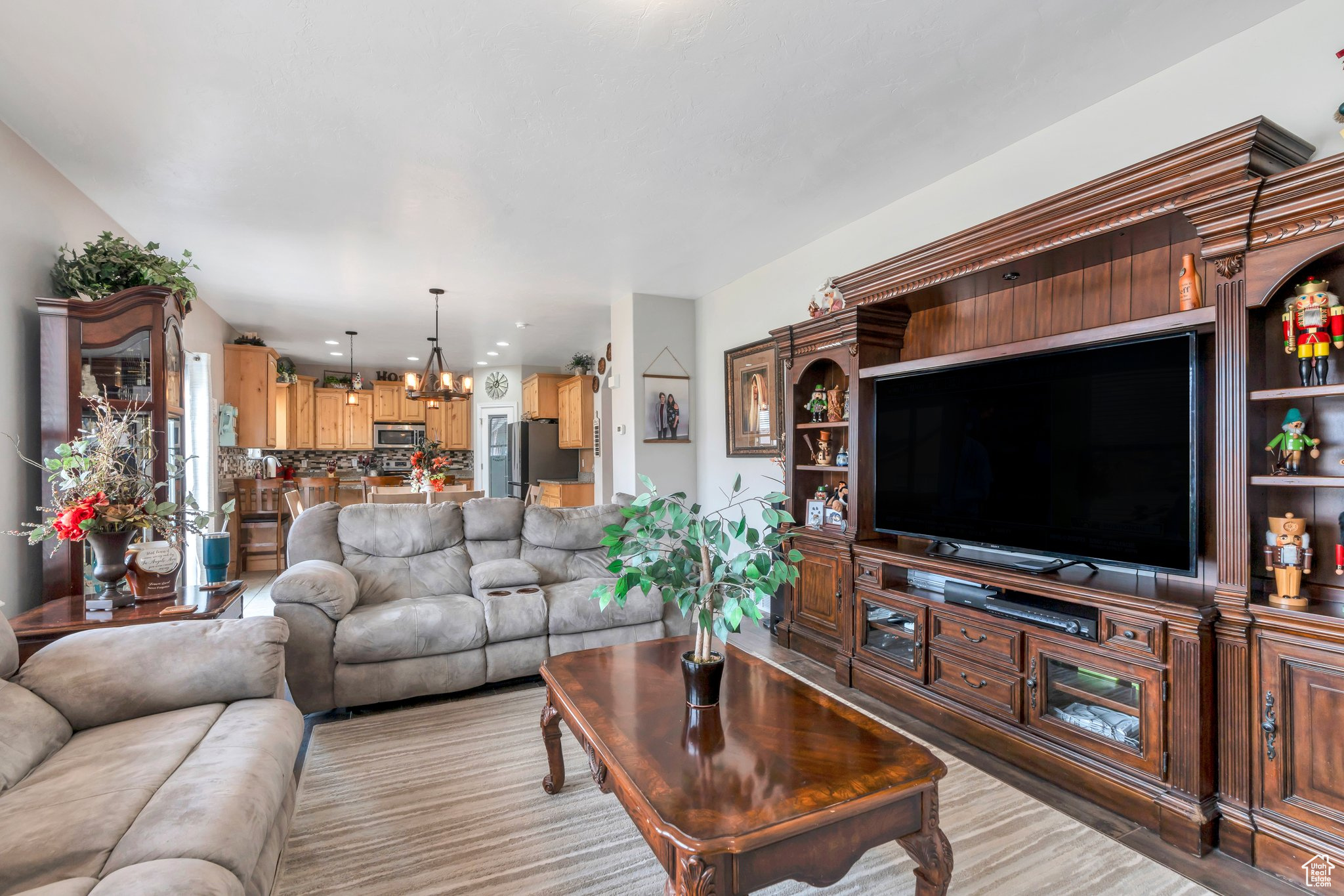 6304 W COPPER DUST LN