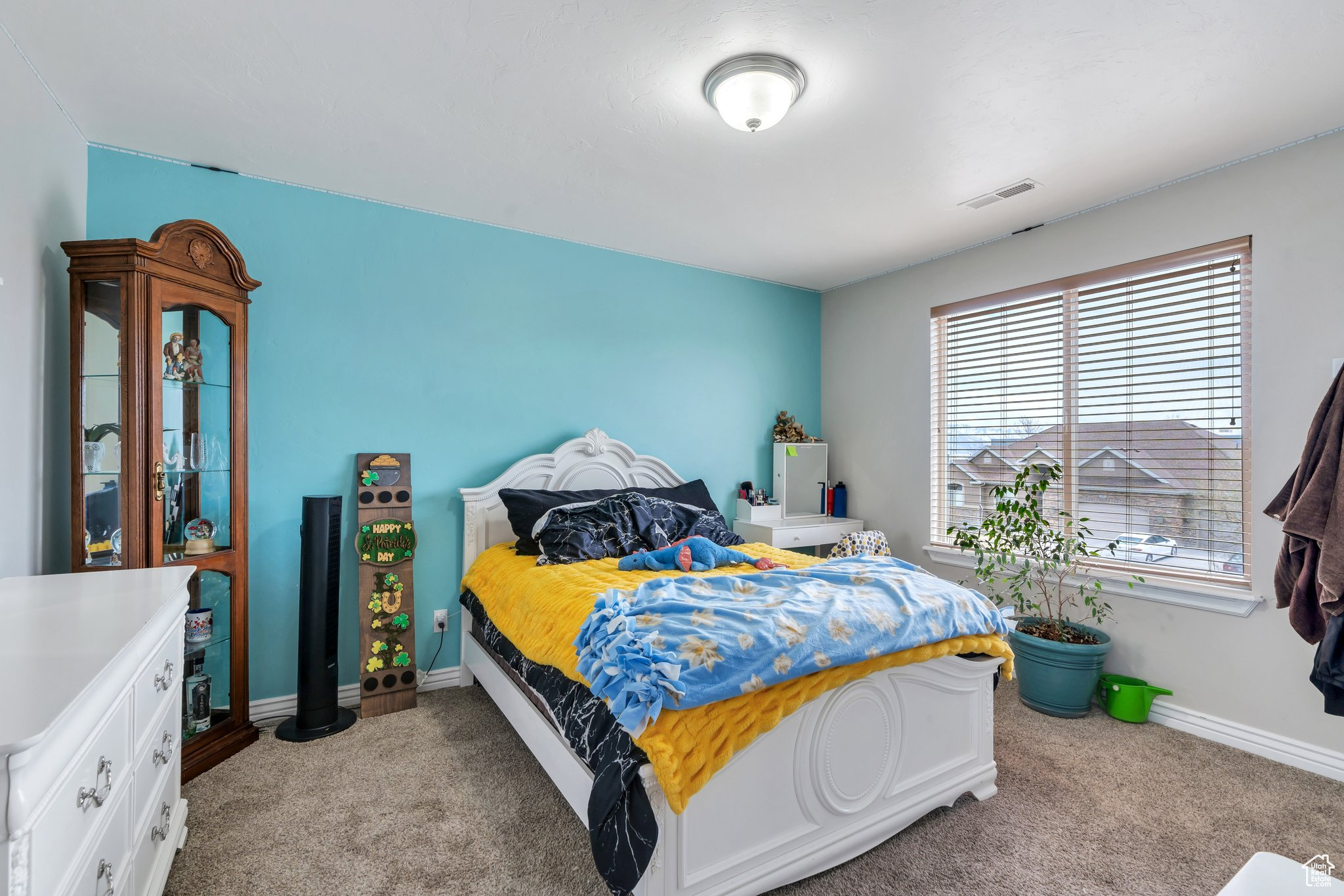 6304 W COPPER DUST LN