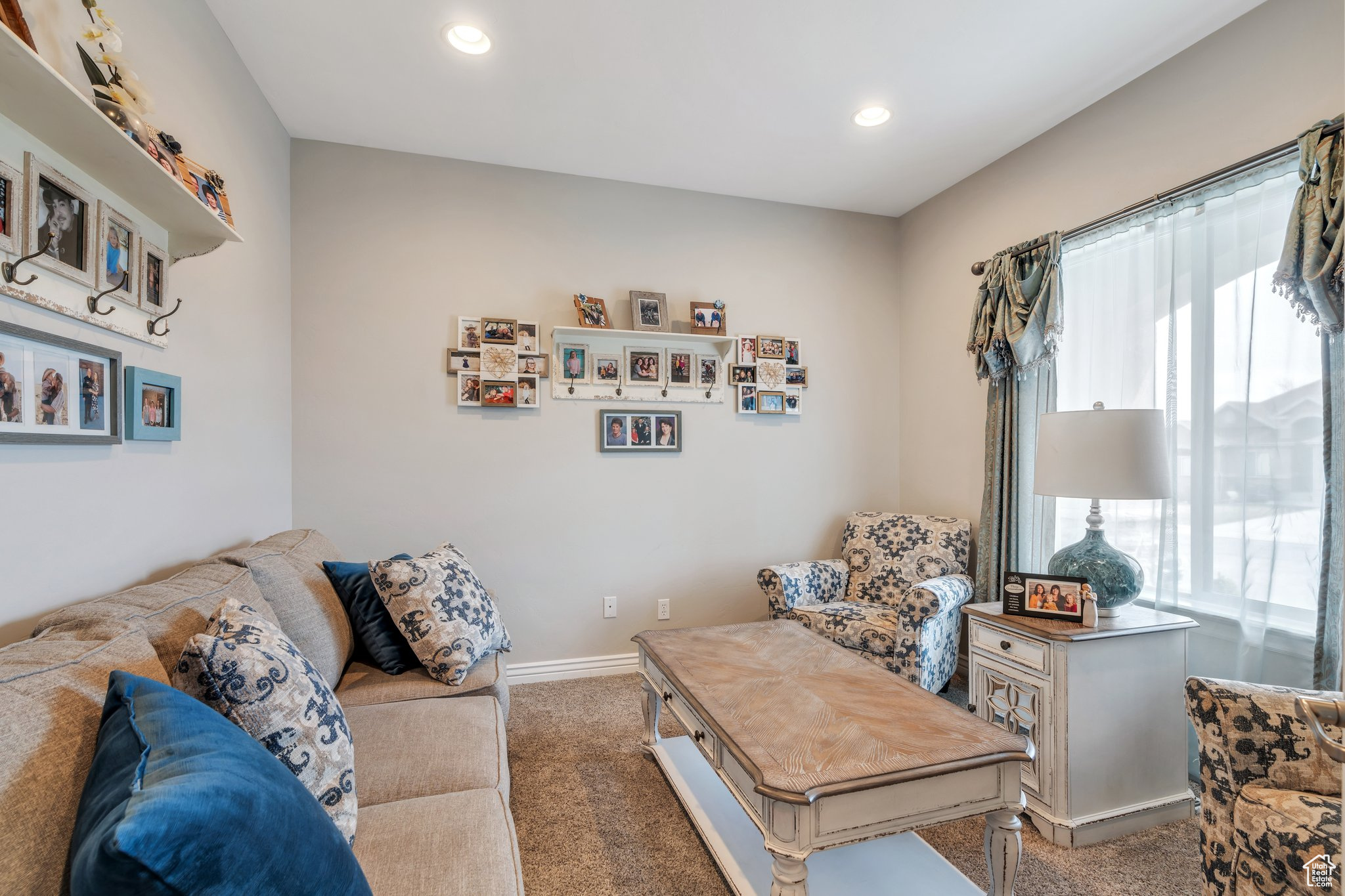 6304 W COPPER DUST LN