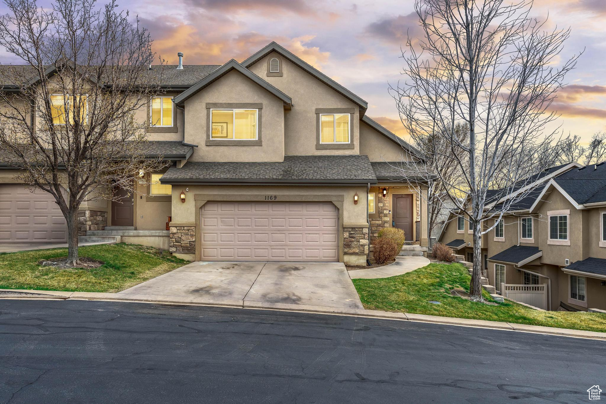 1169 W 1550 N