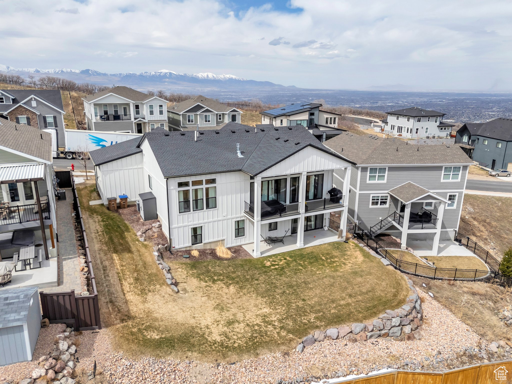 14673 S SILVER BLOSSOM WAY
