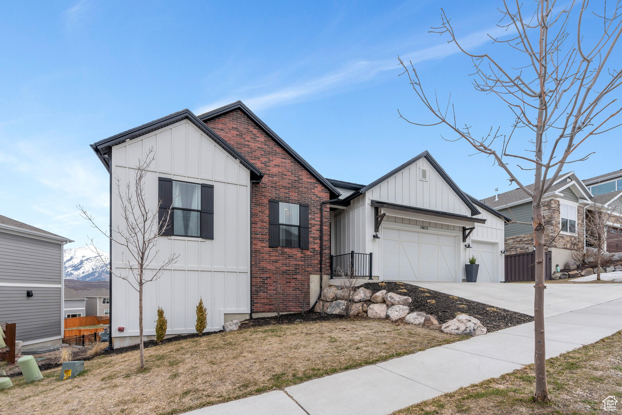 14673 S SILVER BLOSSOM WAY