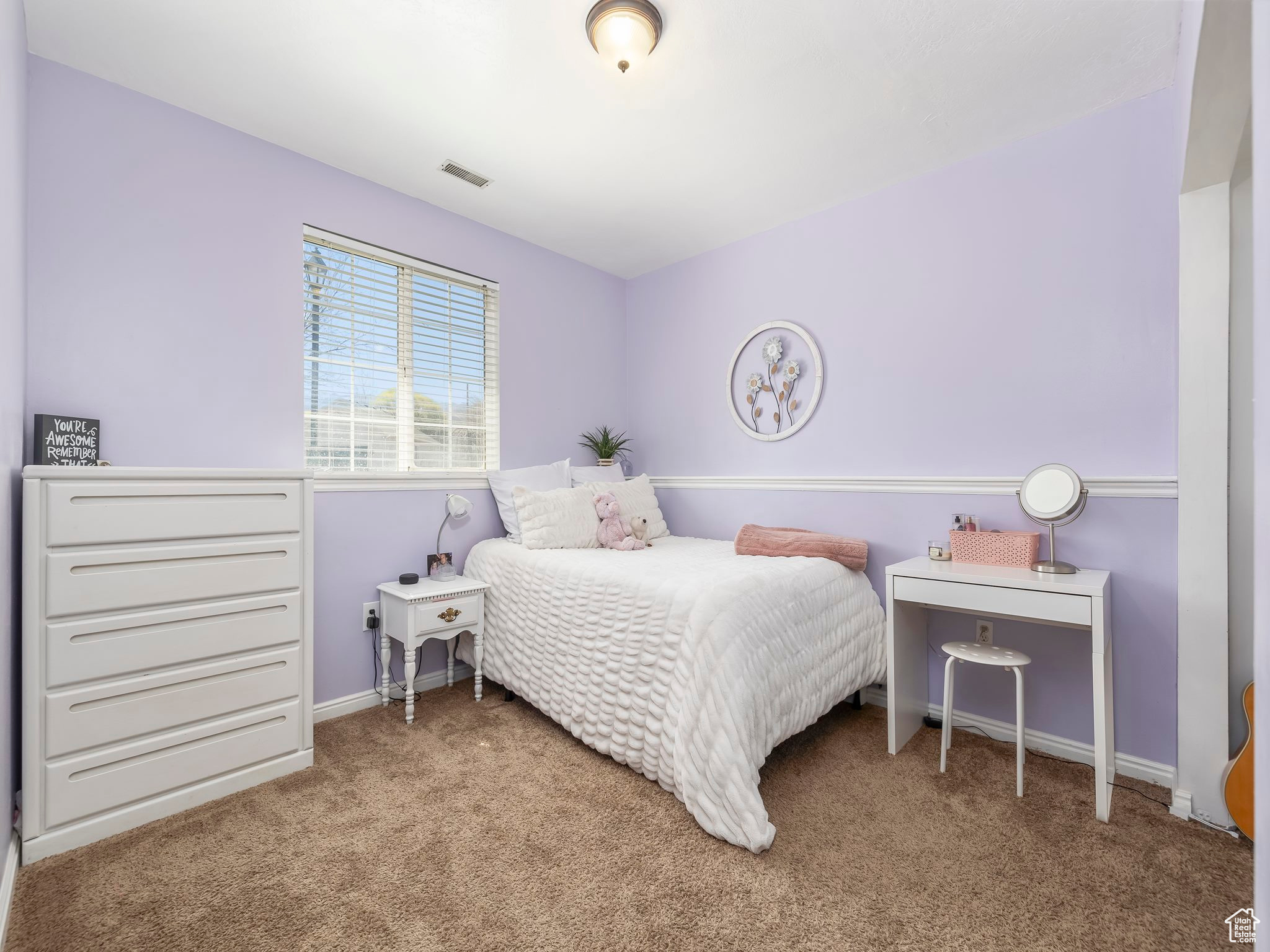 32 E REDWING CT