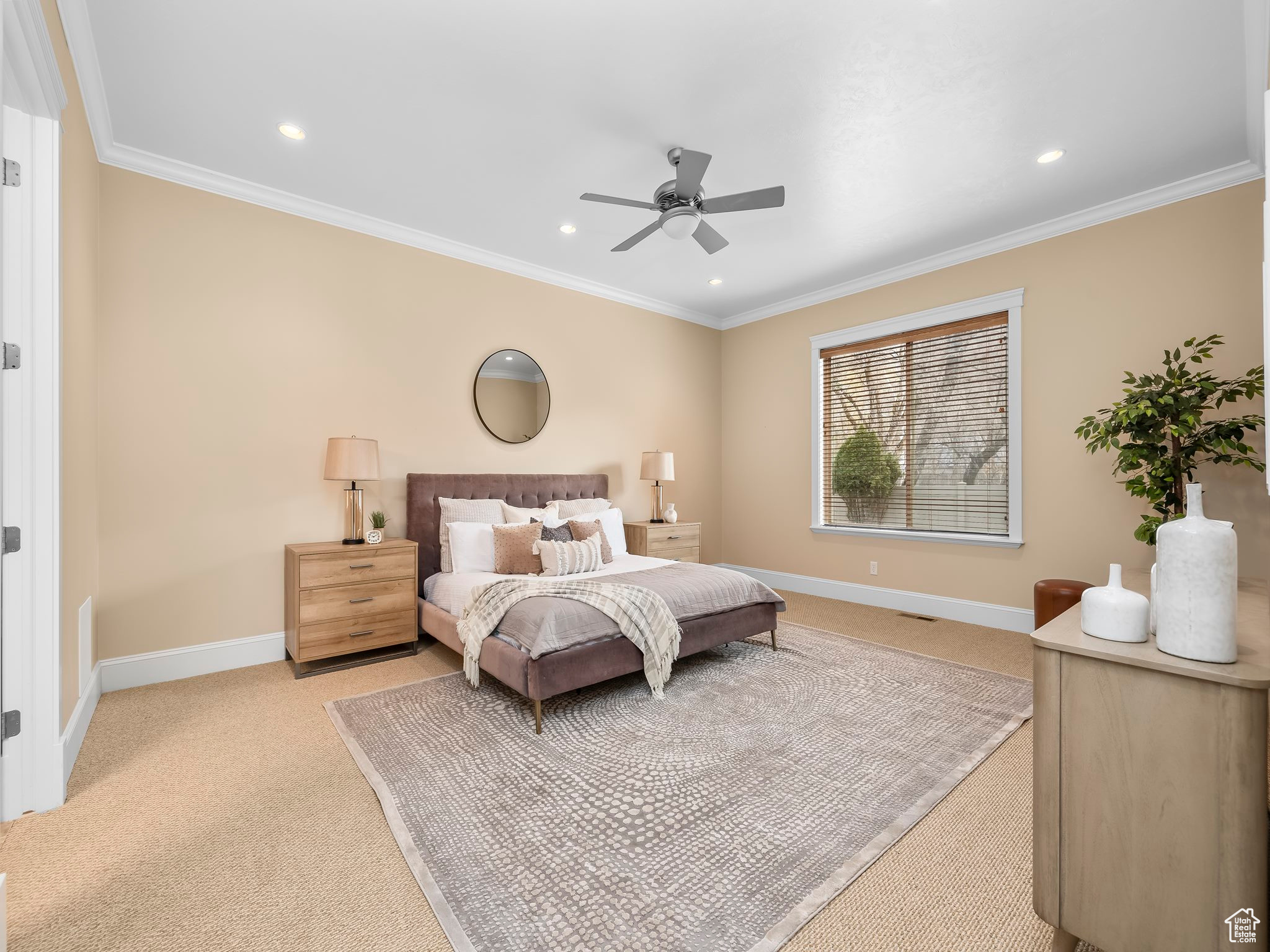 115 E PARADISE COVE LANE LN #19