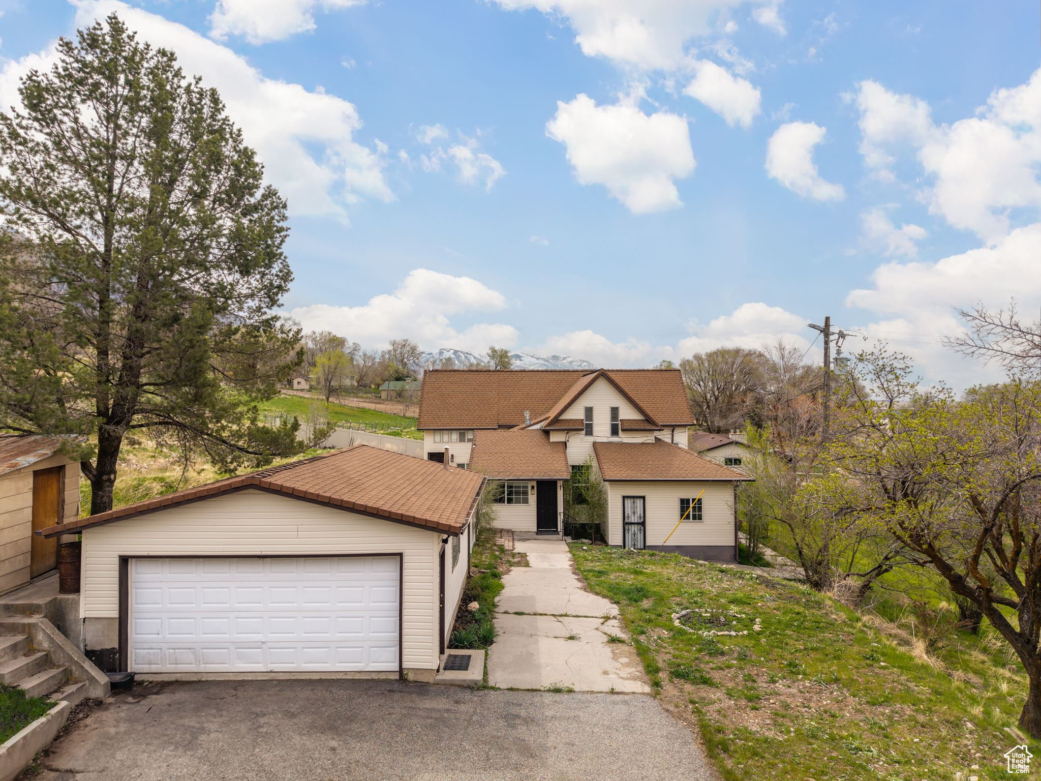 4740 N HIGHWAY 38