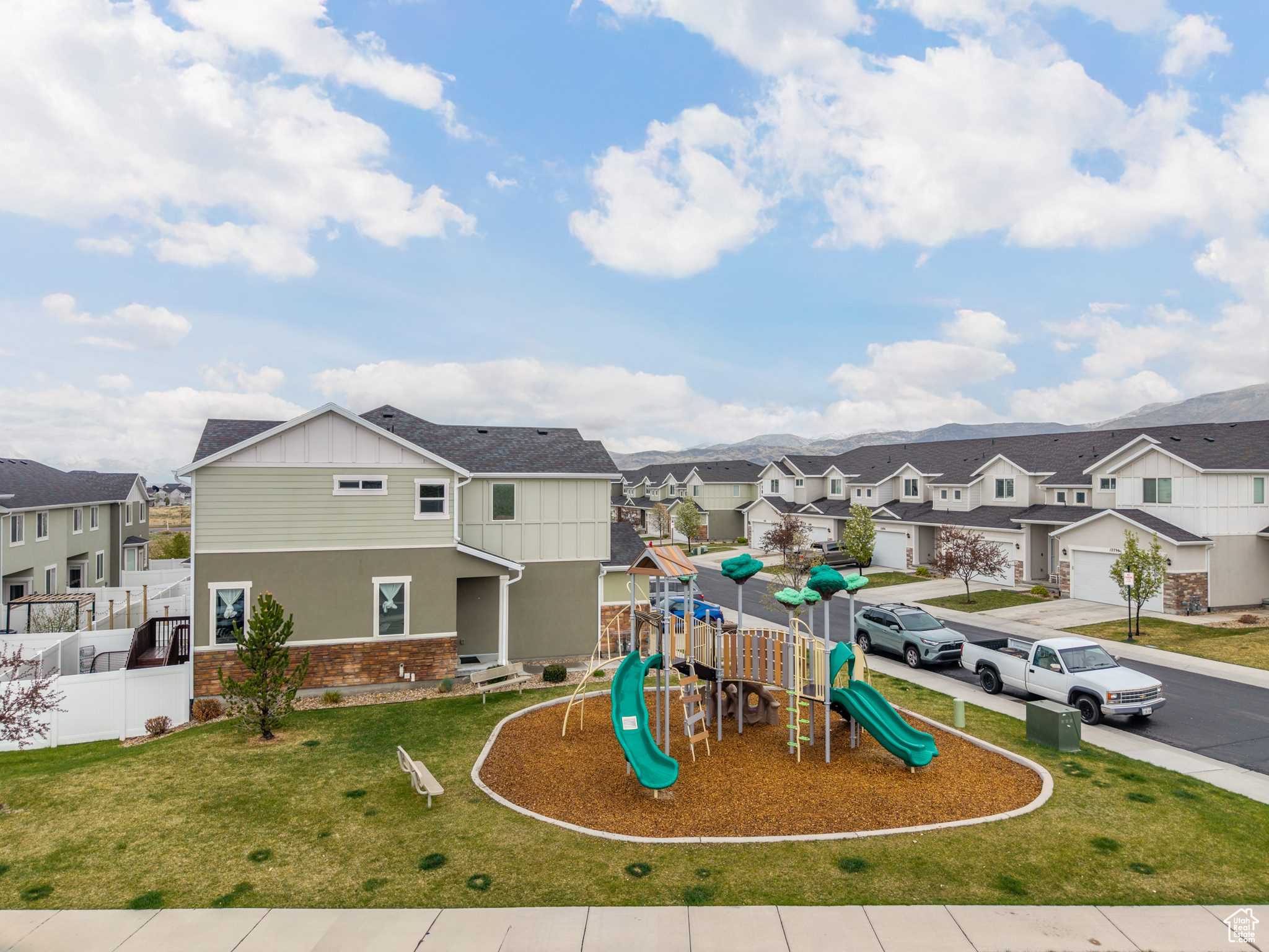 12812 S NEW ROWLEY LN