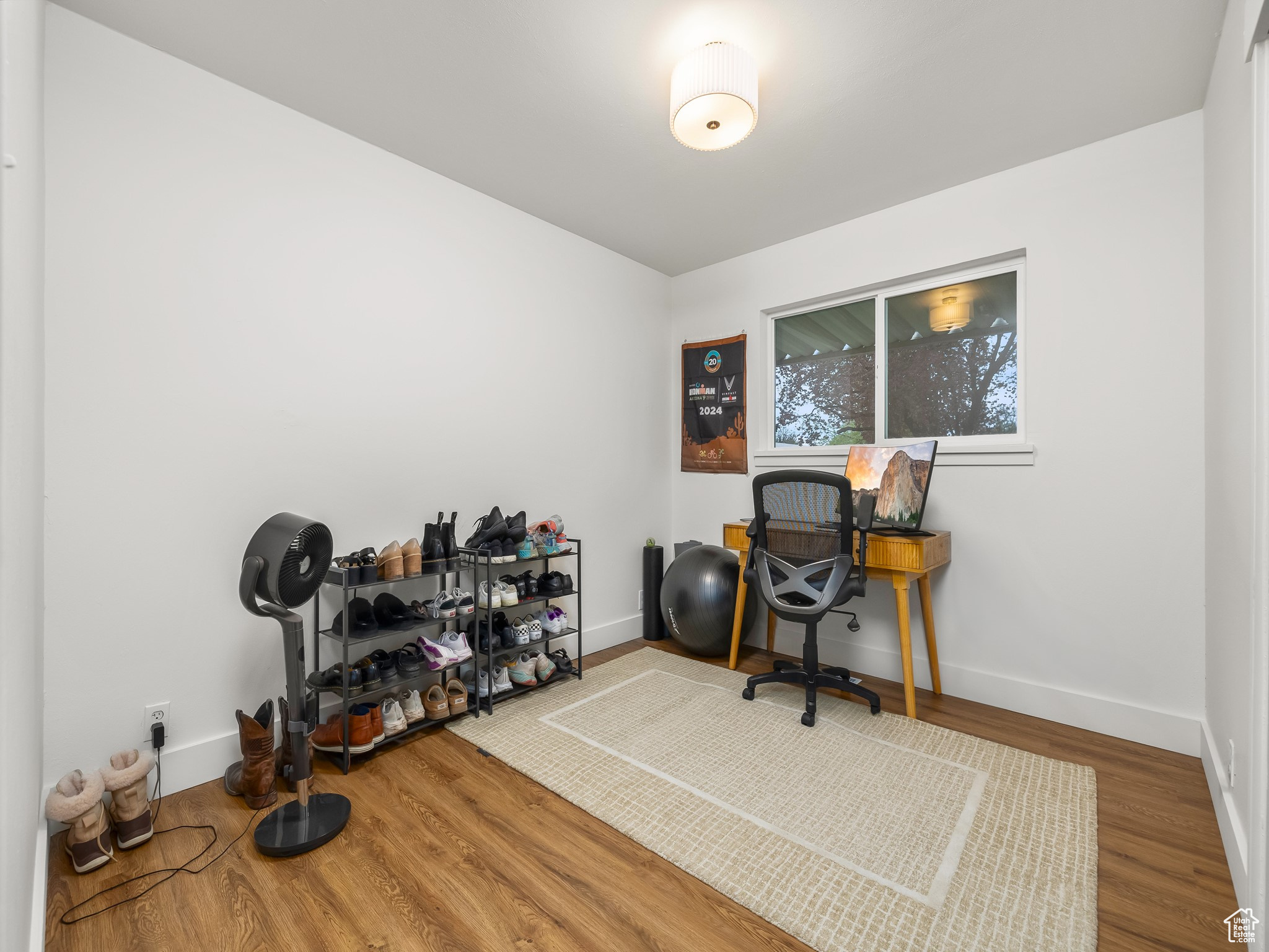311 E 1830 S
