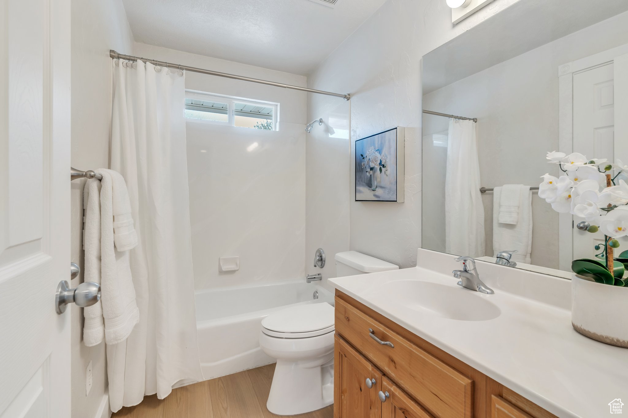 1109 N JACK RABBIT RUN