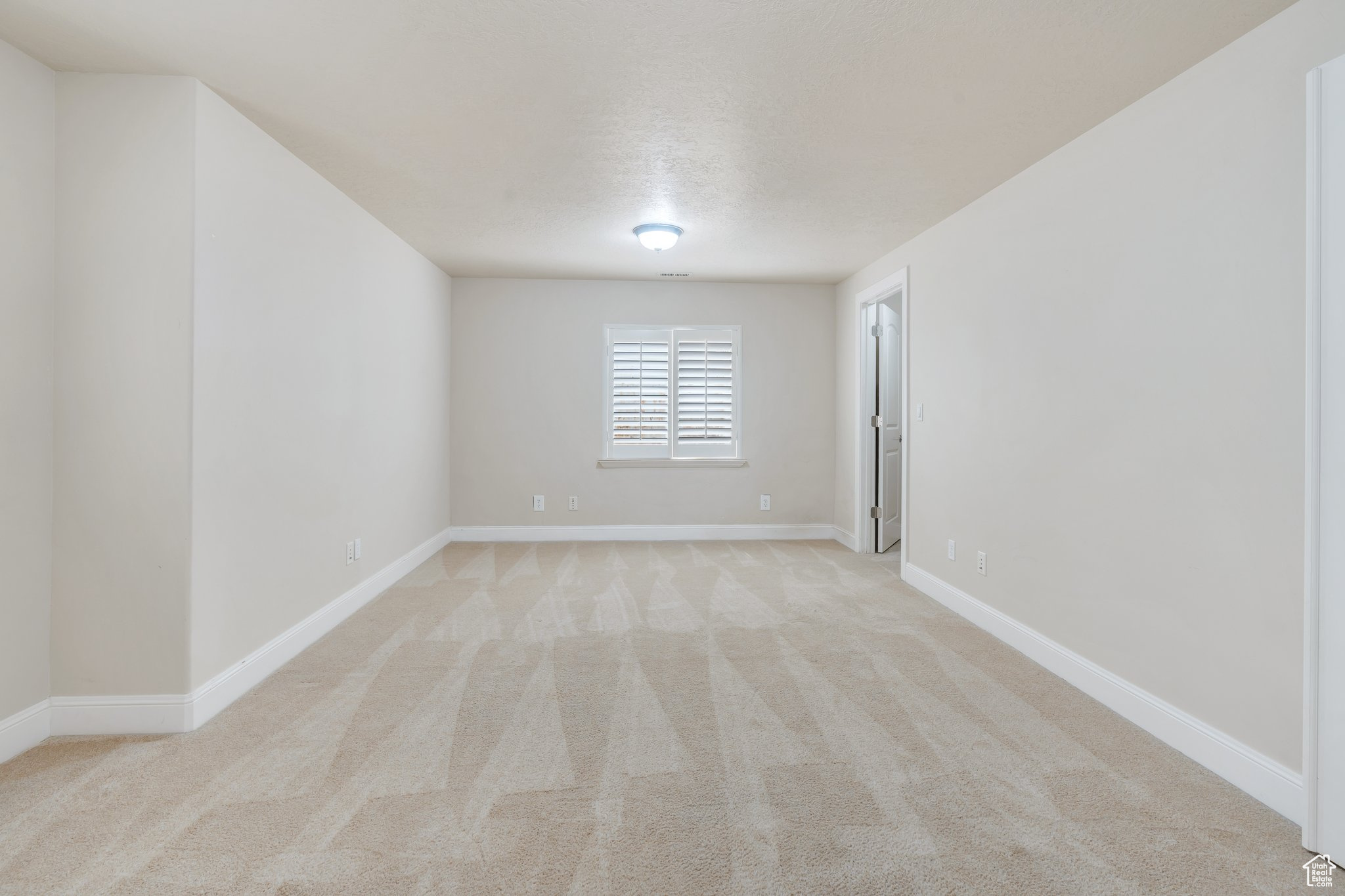1109 N JACK RABBIT RUN