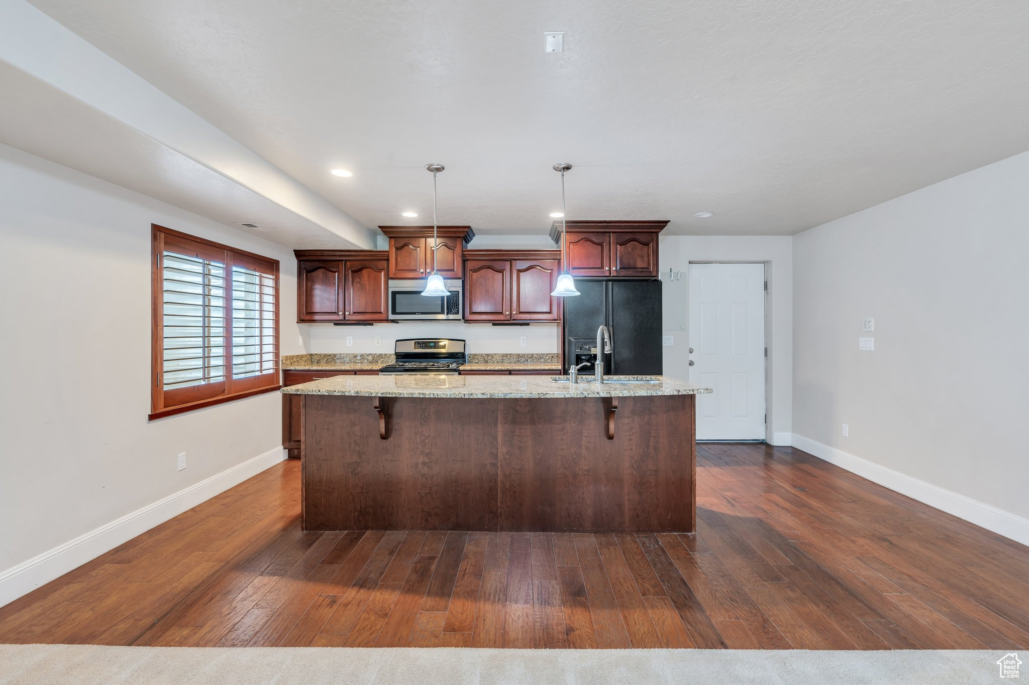 1109 N JACK RABBIT RUN