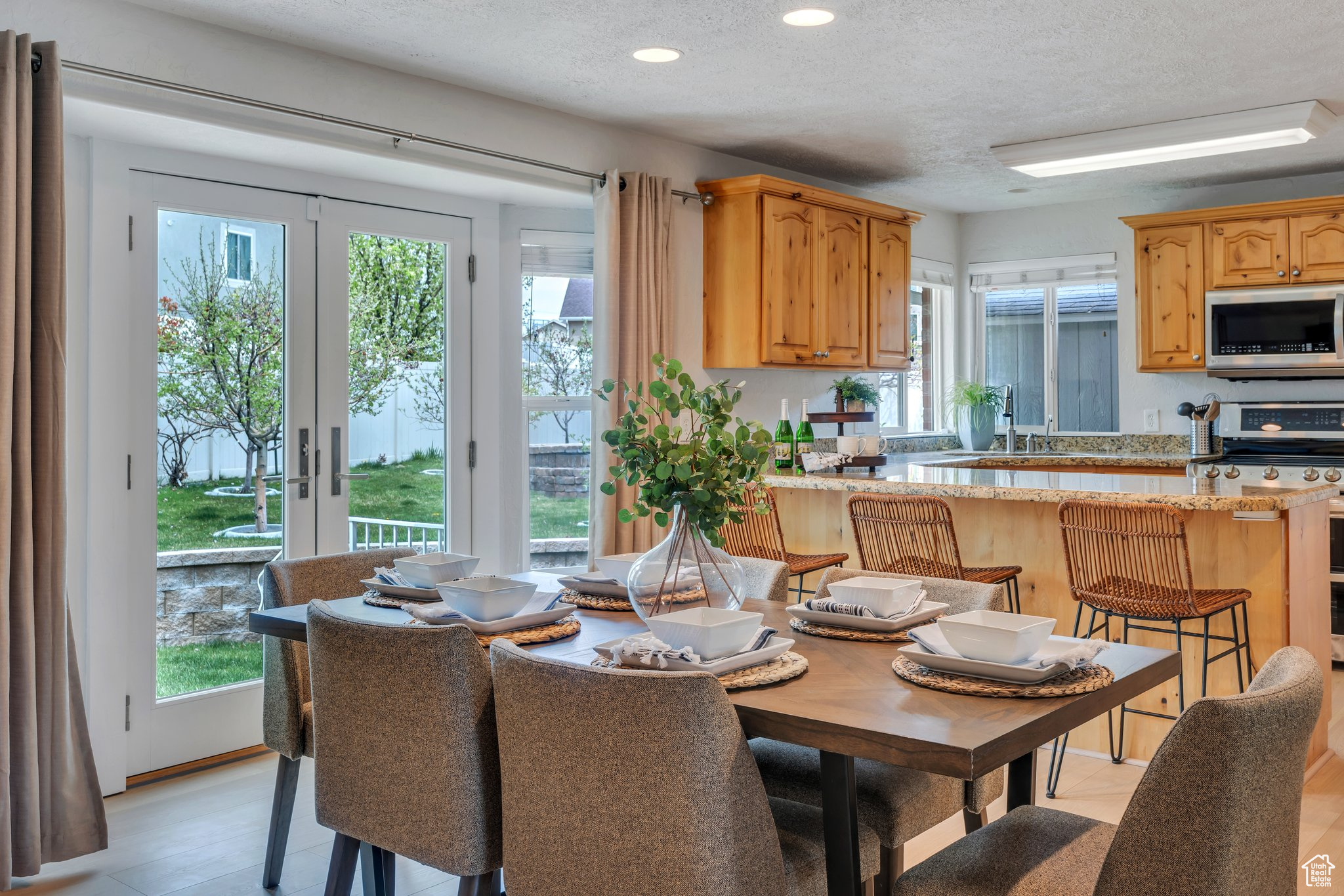 1109 N JACK RABBIT RUN