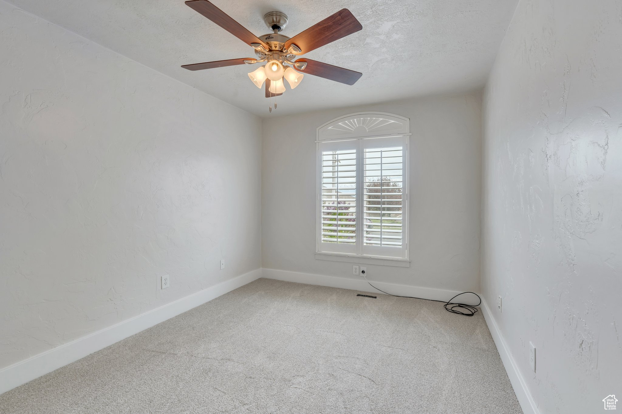 1109 N JACK RABBIT RUN