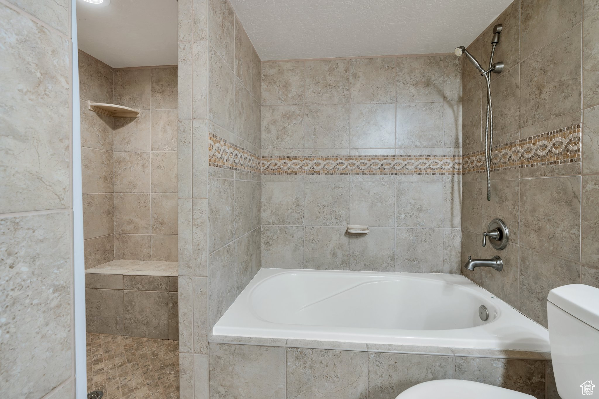 1109 N JACK RABBIT RUN