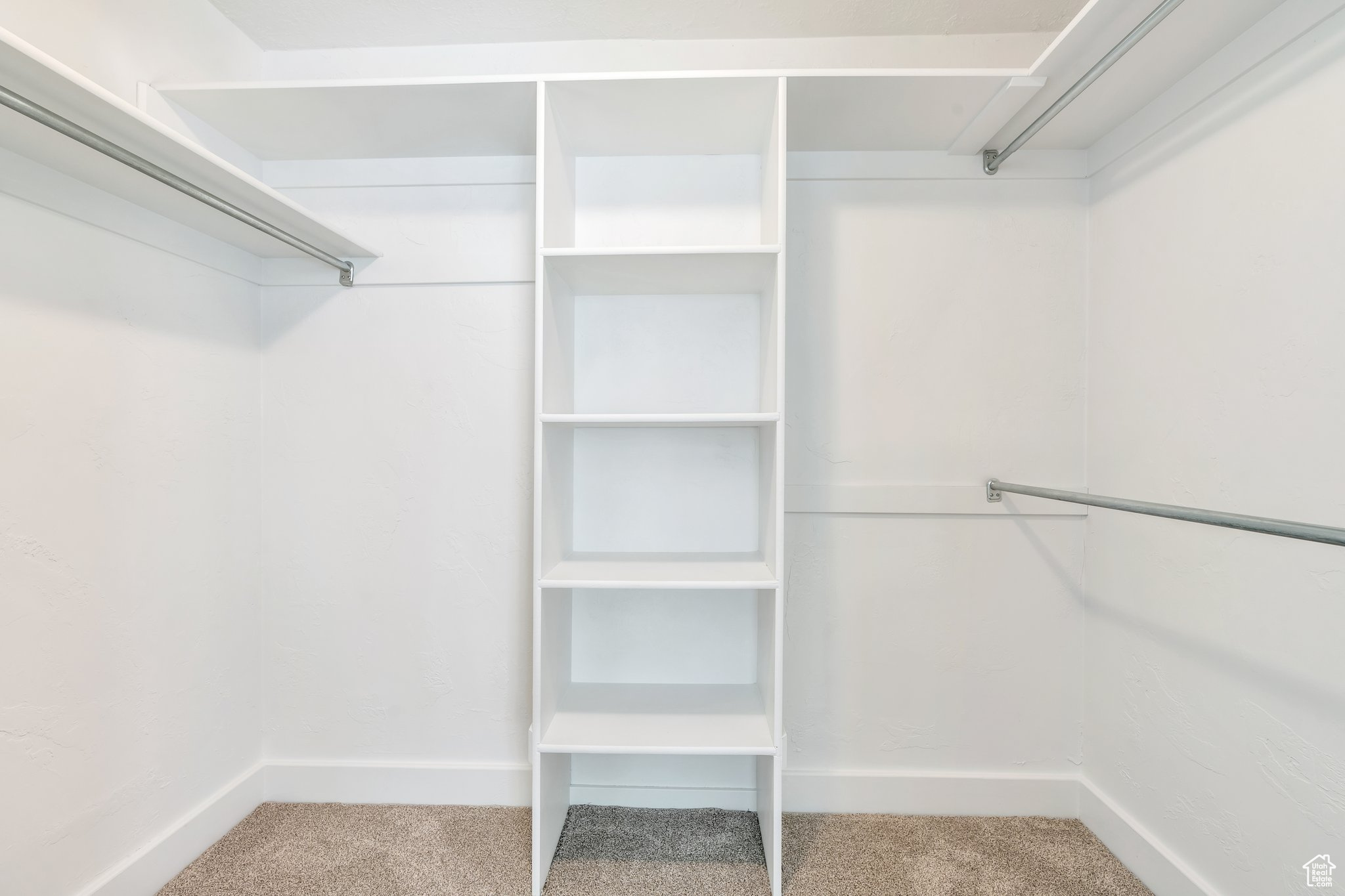 1109 N JACK RABBIT RUN