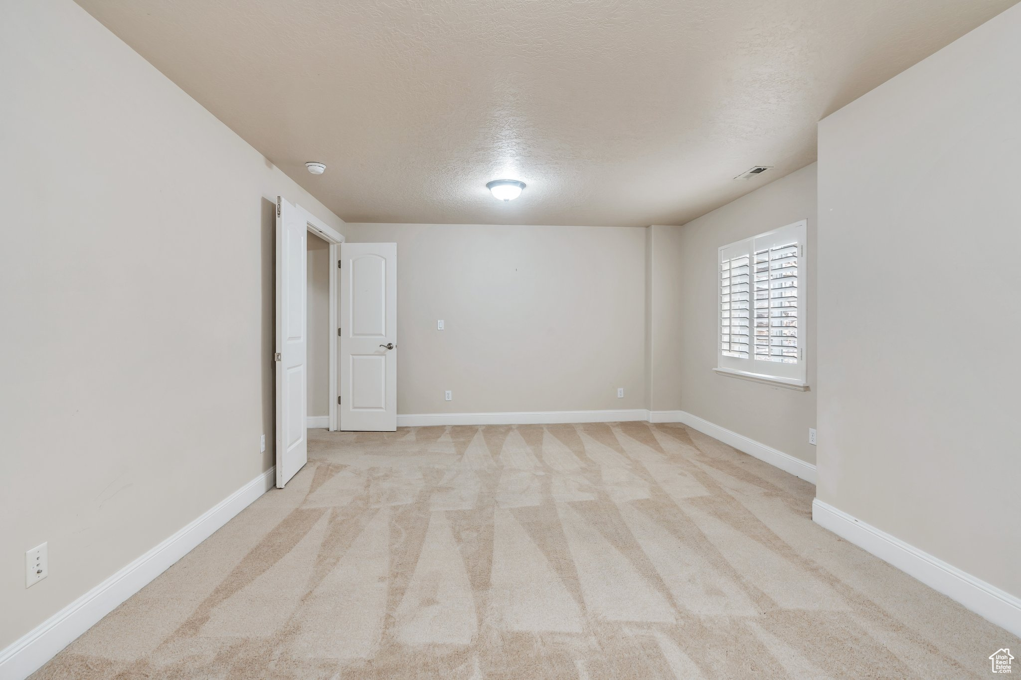 1109 N JACK RABBIT RUN
